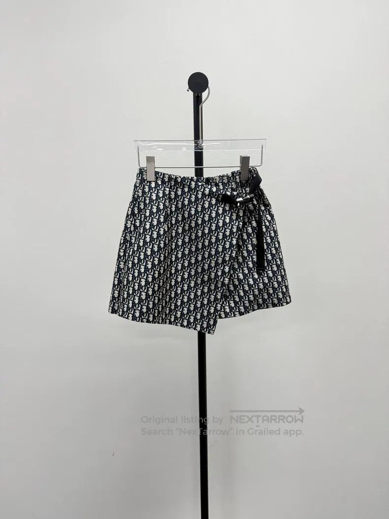 Dior Dior Classic full-print shorts Size 24" / US 00 / IT 34 - 1 Thumbnail