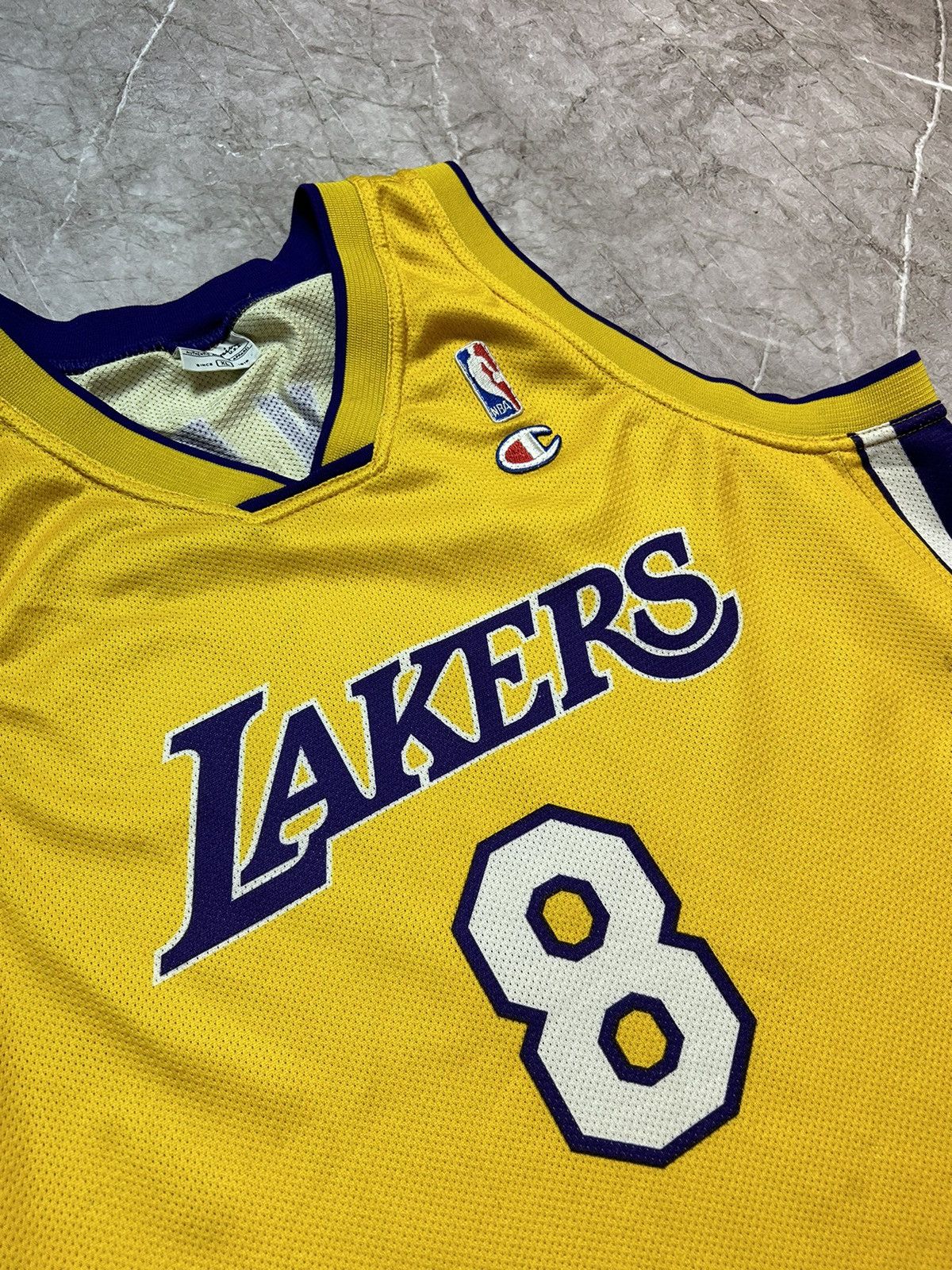 Champion × NBA × Vintage Kobe Bryant Lakers Champion NBA Basketball Jersey Size US XL / EU 56 / 4 - 4 Thumbnail