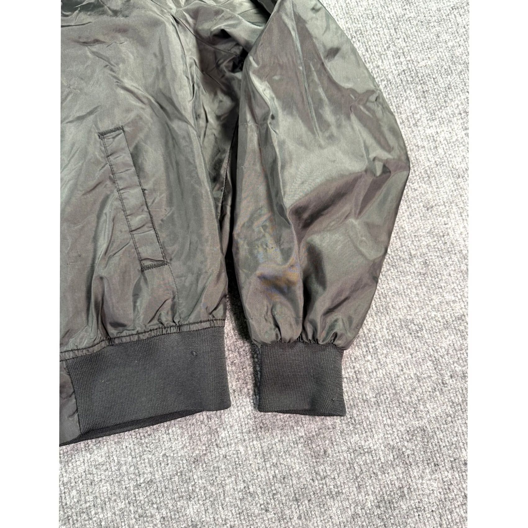 Chalk Line Vintage Chalk Line Bomber Jacket Mens Large Black Justin Back Graphic USA 90s Size US L / EU 52-54 / 3 - 5 Thumbnail