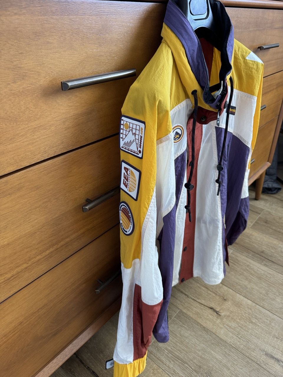 KITH FOR COLUMBIA CHUTING JACKET II 【公式通販】