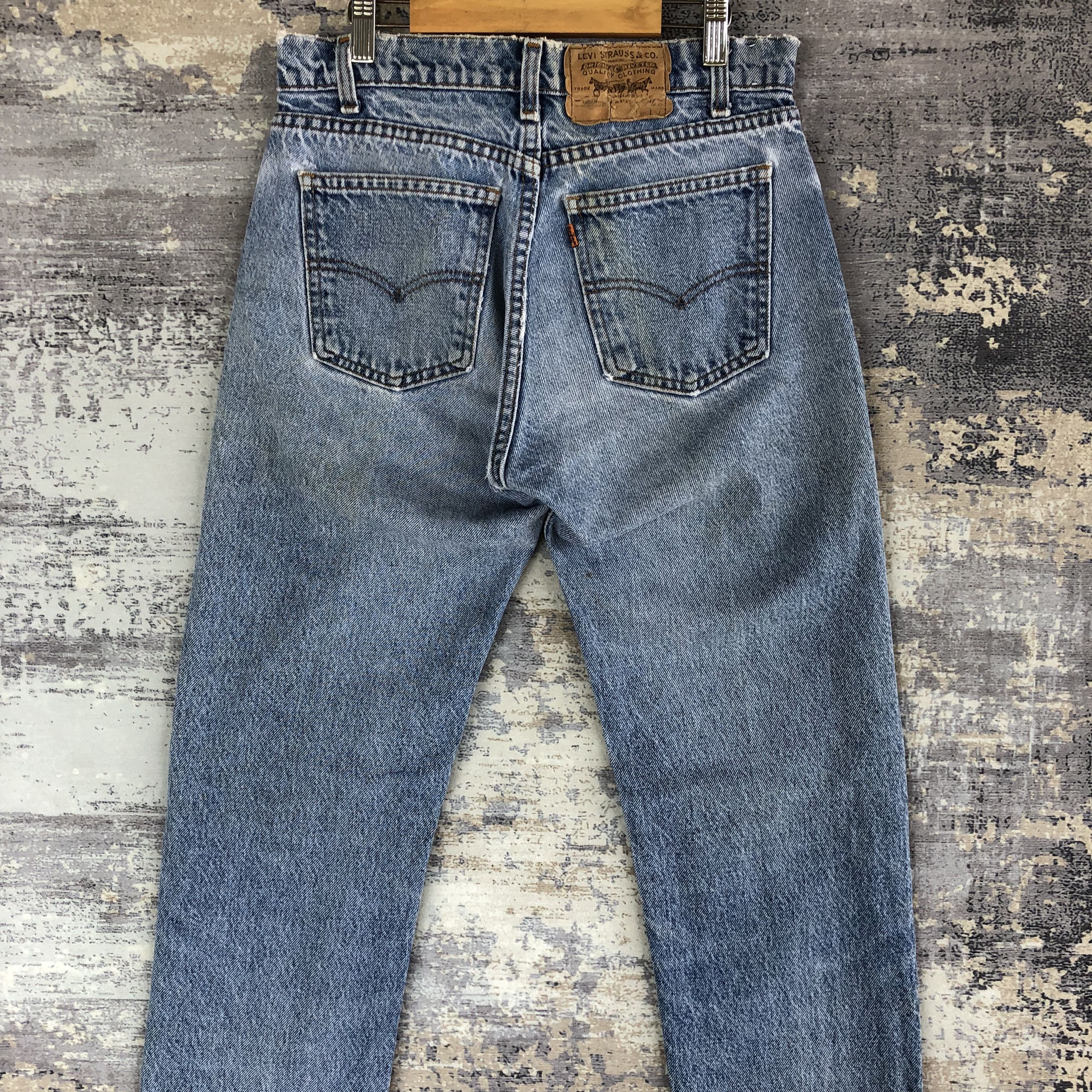 Levi's Vintage 90s Levis Light Wash Jeans Levi's Destroyed Denim Size 28" / US 6 / IT 42 - 4 Thumbnail
