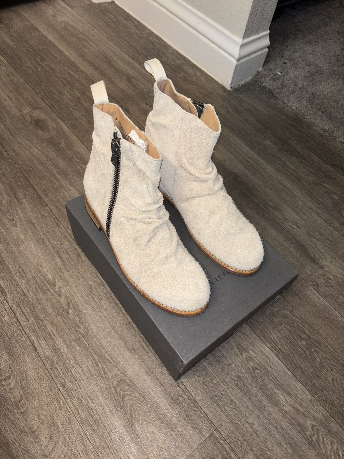 John Varvatos New - John Varvatos - Brushed Suede - Size 9 - Made in Italy Size US 9 / EU 42 - 3 Thumbnail