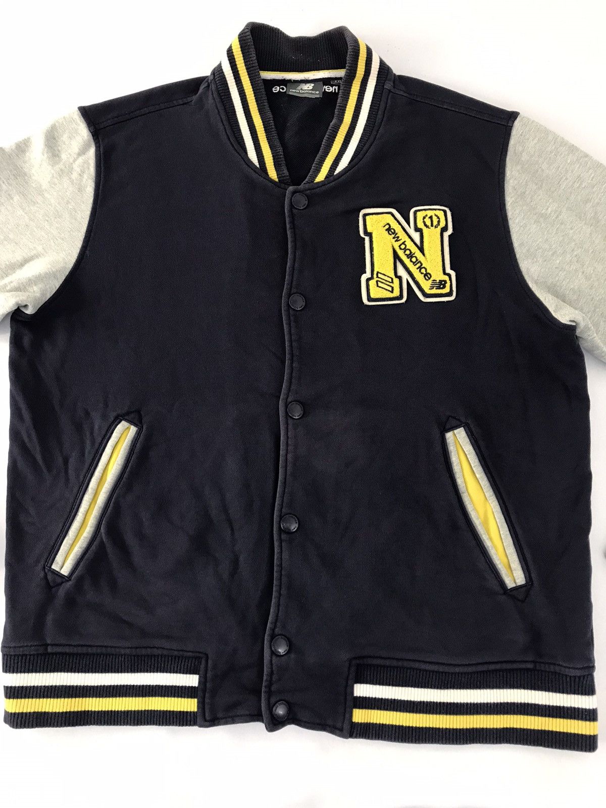 New Balance Varsity Bomber New Balance Embroidery Logo Snap Button Size US XL / EU 56 / 4 - 3 Thumbnail