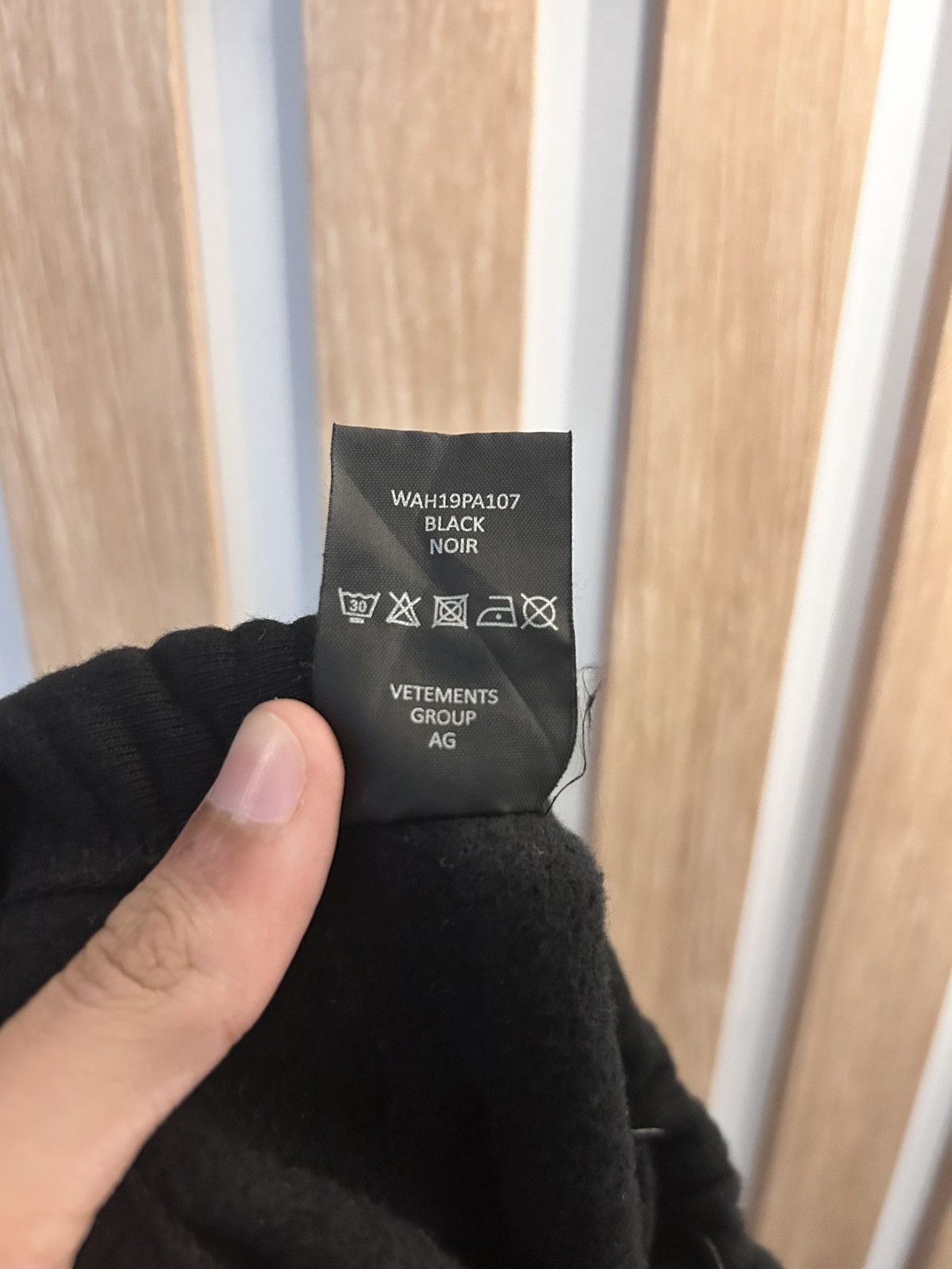 Vetements Vetements Logo sweatpants Size US 30 / EU 46 - 8 Thumbnail