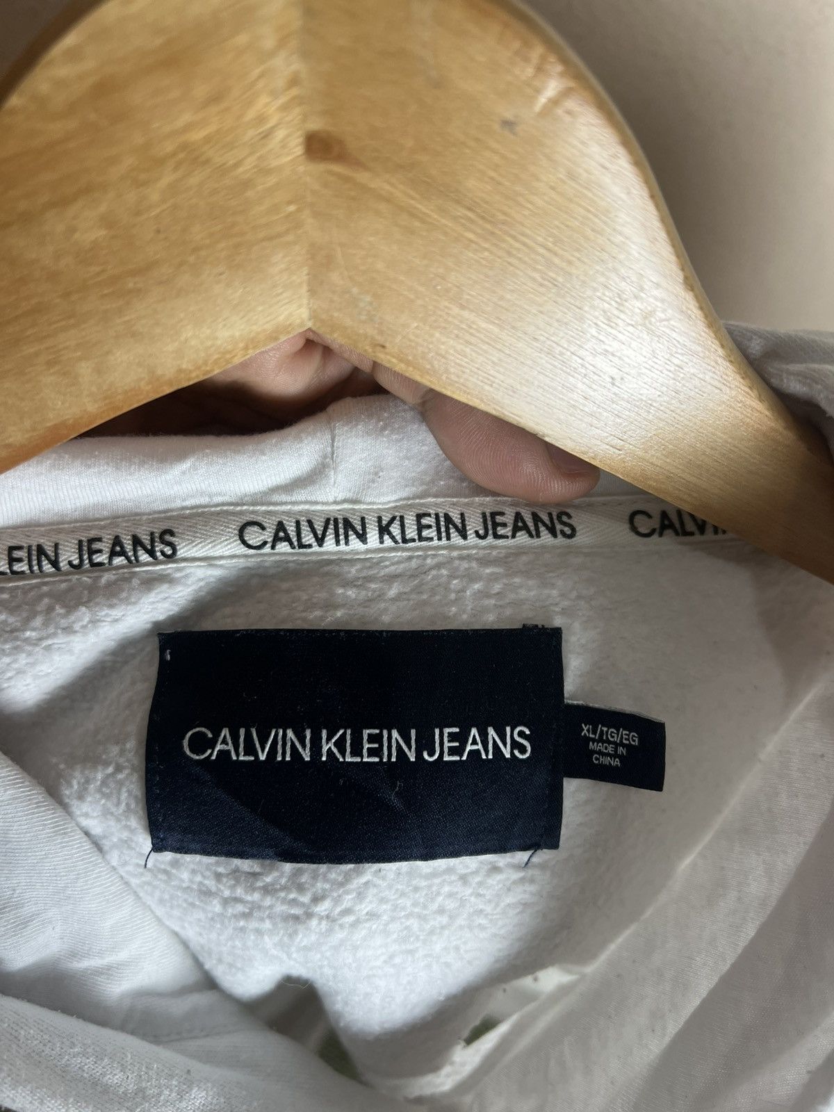 Calvin Klein Calvin Klien Crop Top Hooded Big Logo Size XL / US 12-14 / IT 48-50 - 7 Thumbnail
