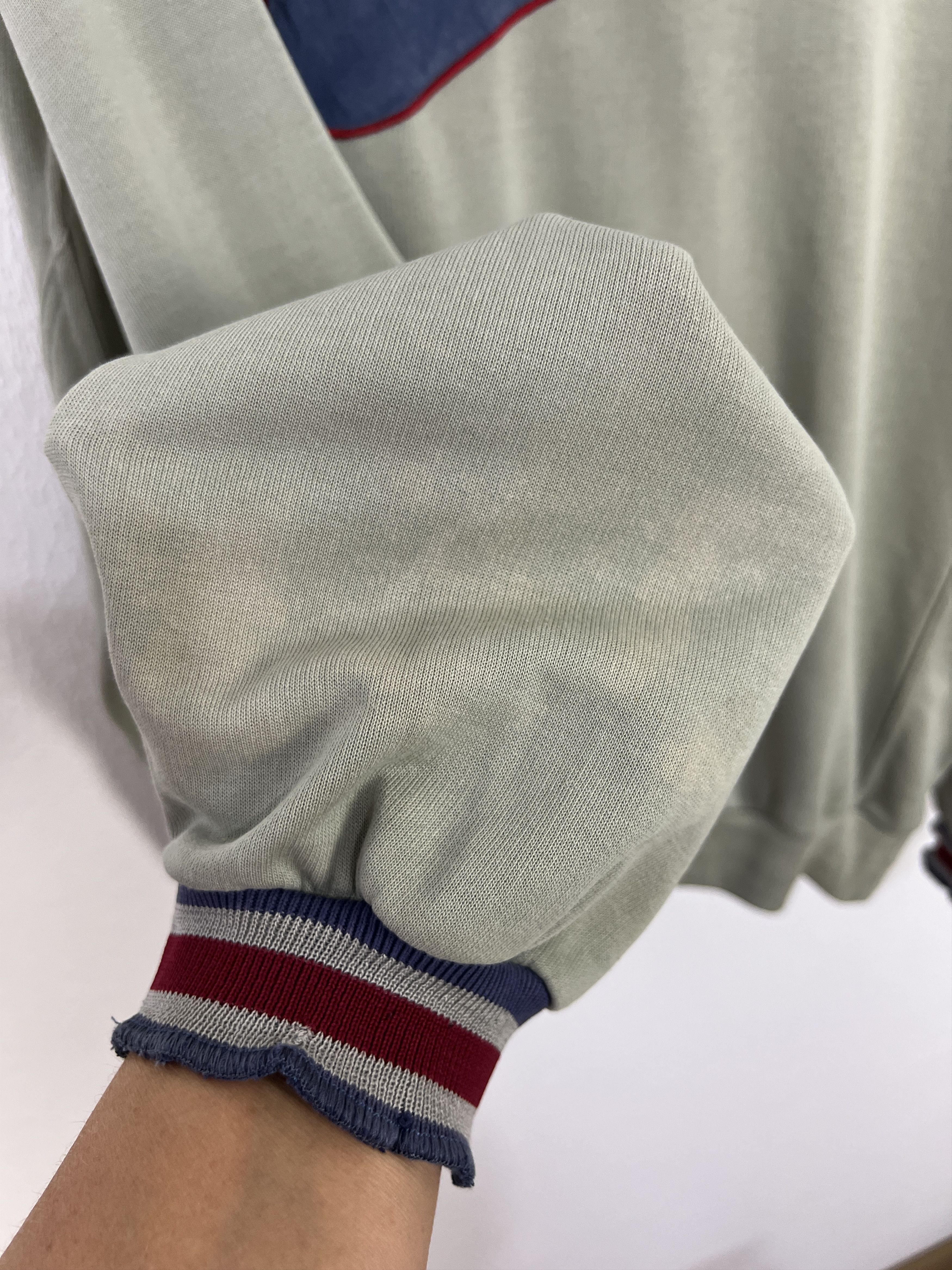 Nike Vintage 90's Nike Sweatshirt Big Swoosh Logo Center Mens Size US L / EU 52-54 / 3 - 8 Thumbnail