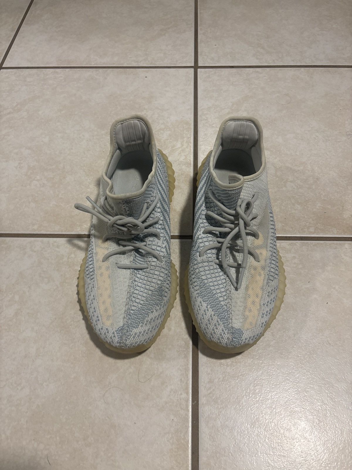 Yeezy yeezy 350 Cloud White Size US 10.5 / EU 43-44 - 3 Thumbnail