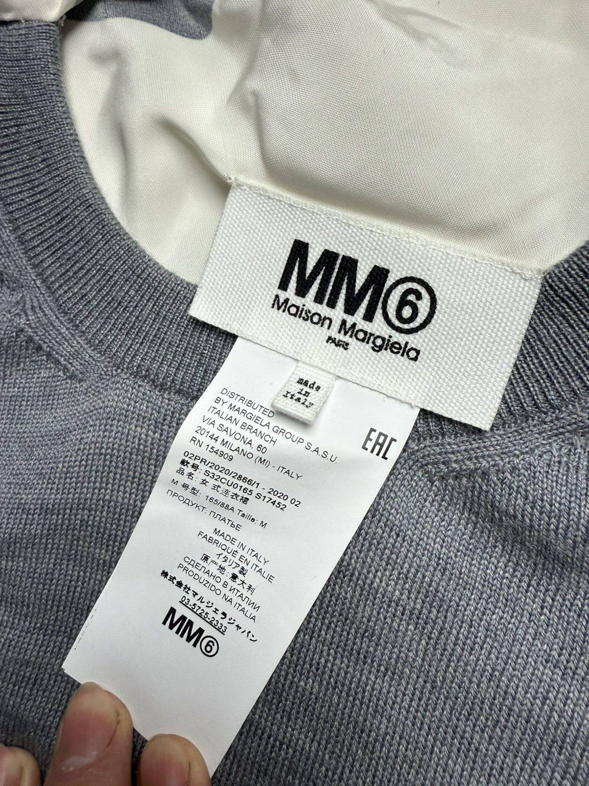 Maison Margiela Gray knit dress with printed back scarf MM6 Maison Margiela Size M / US 6-8 / IT 42-44 - 5 Thumbnail