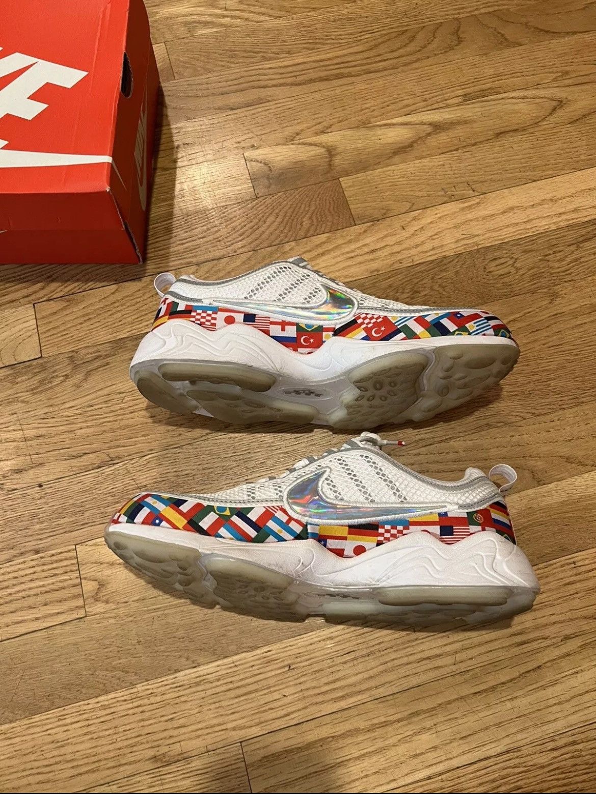Nike Nike Air Zoom Spiridon '16 NIC QS International Flag White Size US 10 / EU 43 - 2 Thumbnail