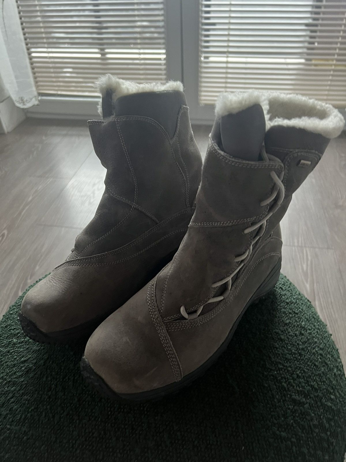 Goretex × Vibram ‼️AKU High Gore-Tex Vibram Waterproof Snow Boots‼️ Size US 7 / IT 37 - 13 Thumbnail