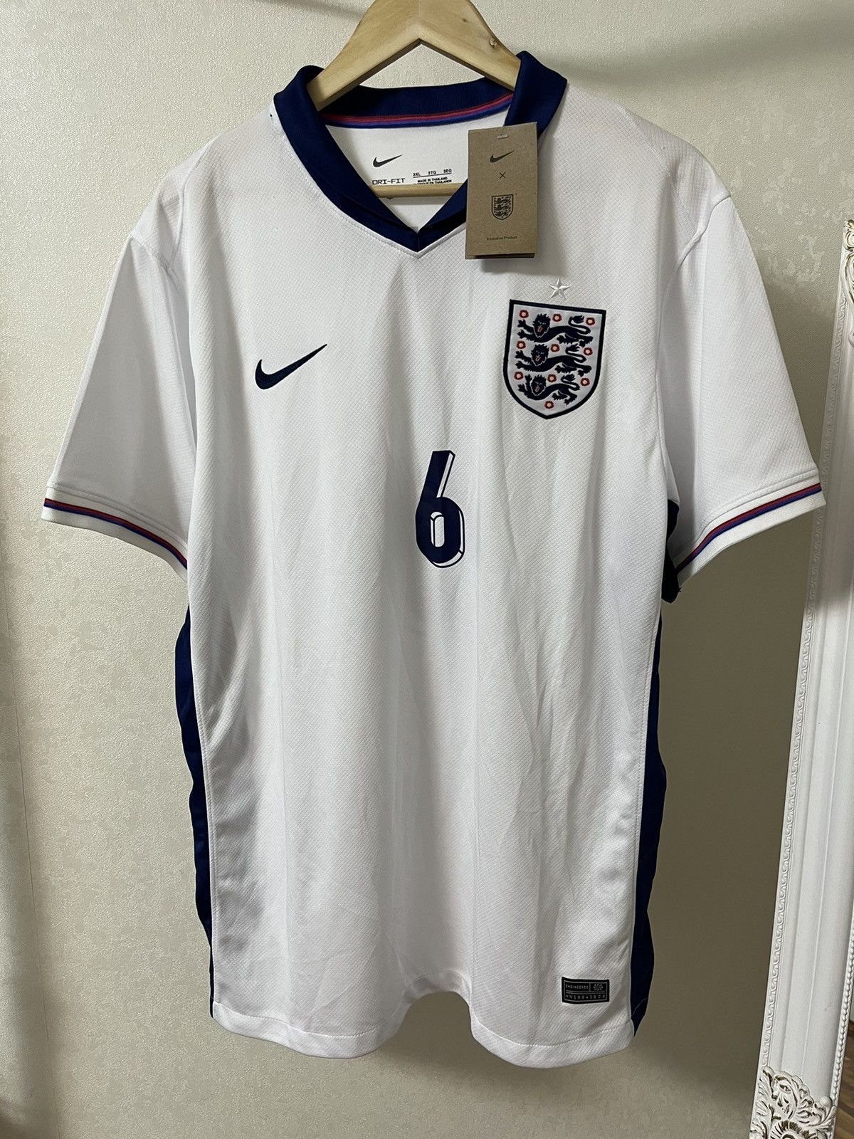 Vintage England 2024 Home #6 Maguire Jersey Size US XXL / EU 58 / 5 - 1 Thumbnail