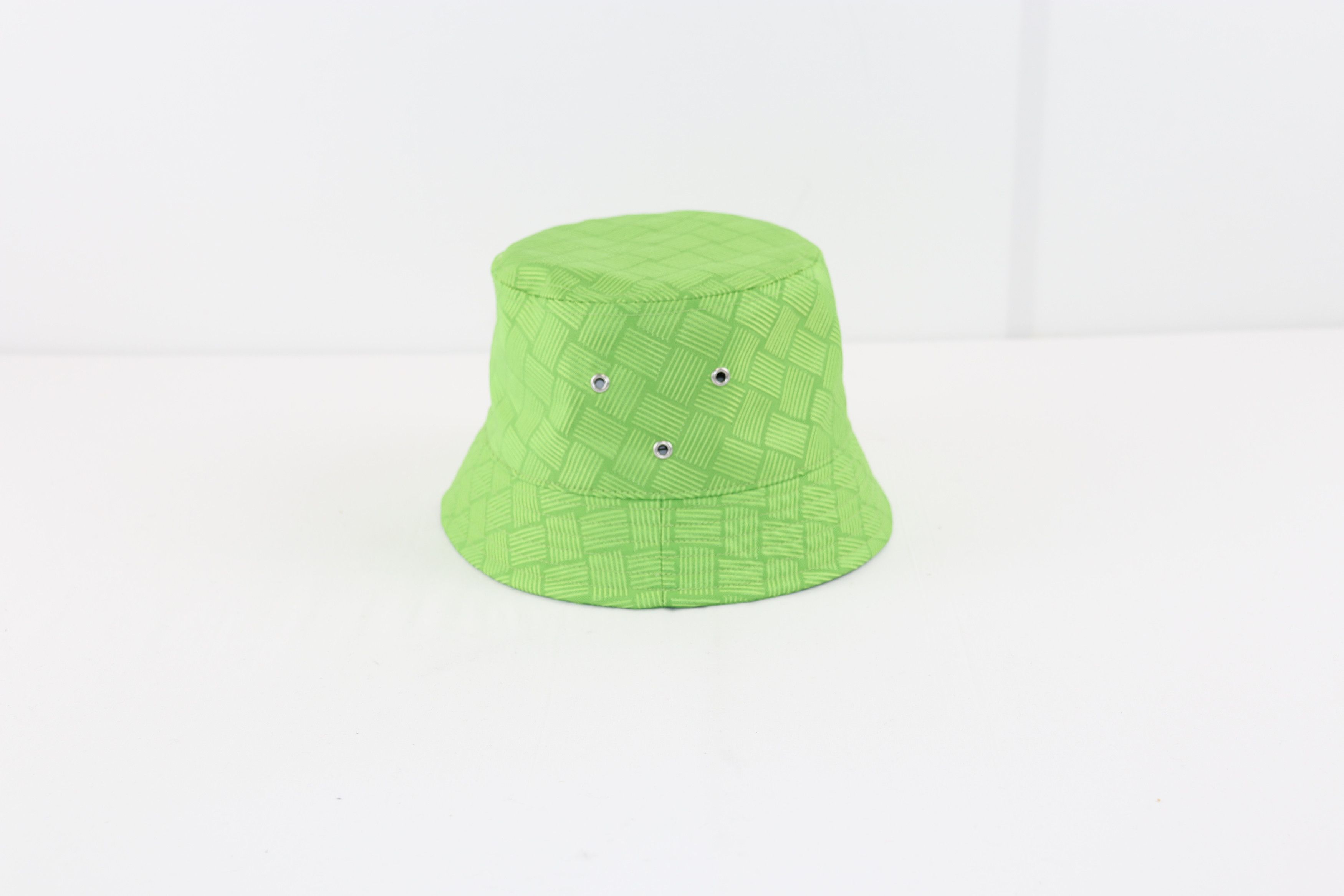 Bottega Veneta o1rshd1 Size: M / Bucket Hat in Acid Green Size ONE SIZE - 2 Thumbnail