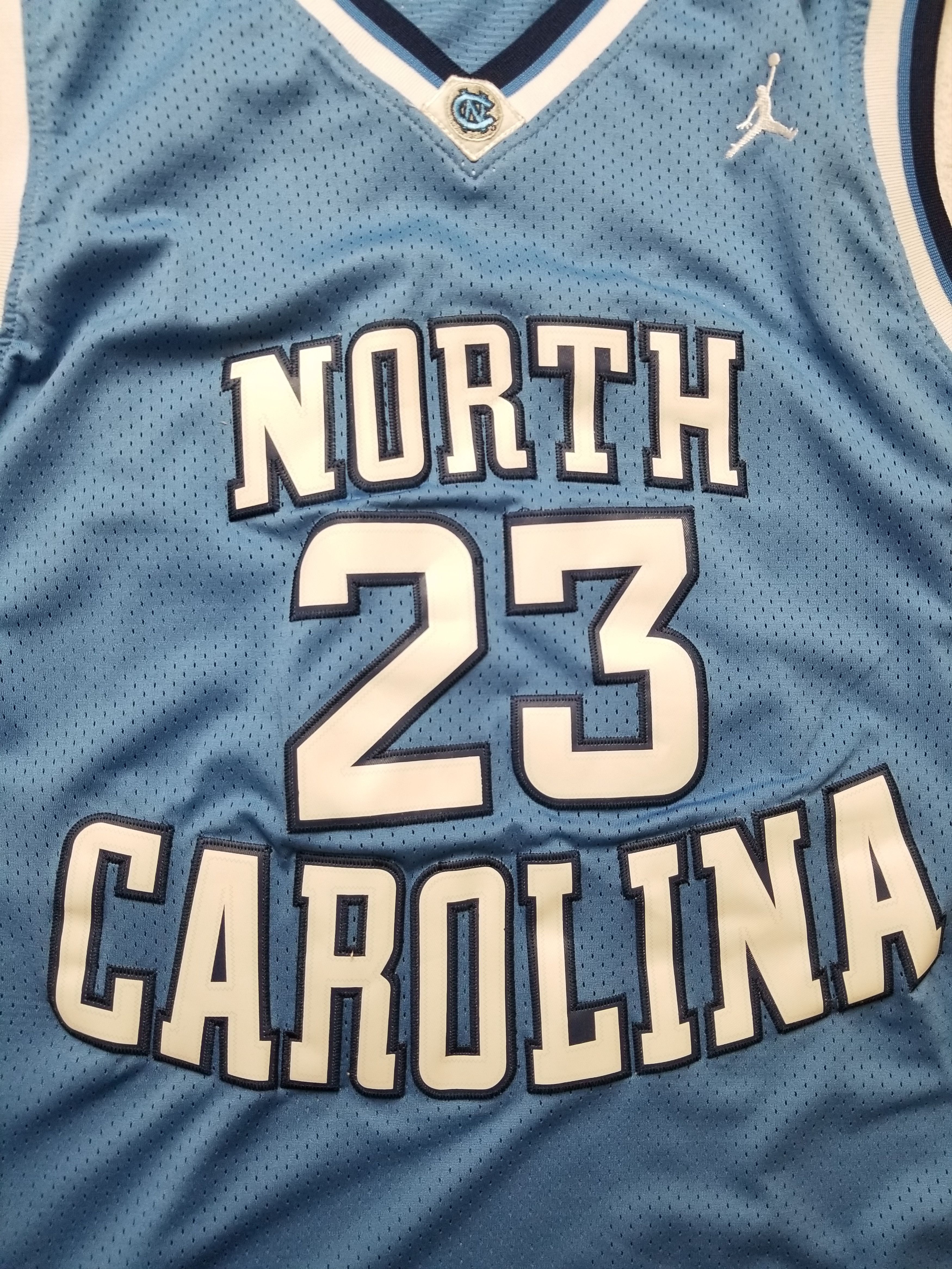 Jordan Brand Michael Jordan North Carolina Tar Heels Blue NBA Jersey Size US M / EU 48-50 / 2 - 12 Thumbnail