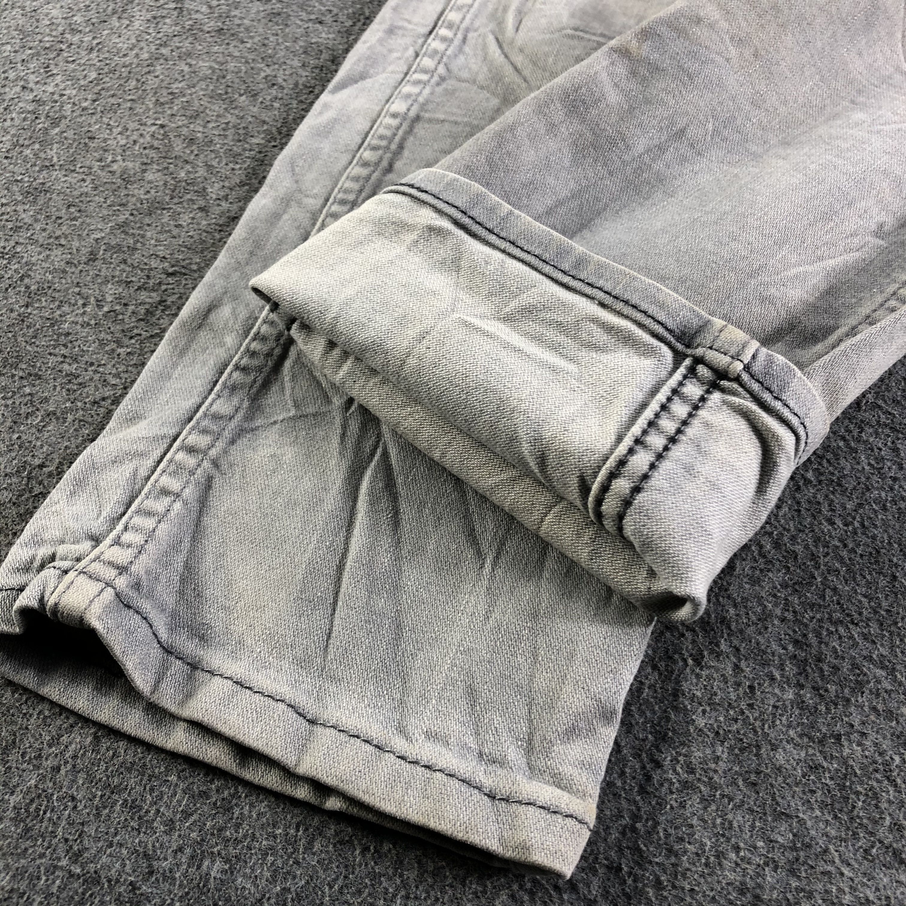 Levi's Vintage Levis 511 Jeans-J3093 Size US 29 - 6 Thumbnail