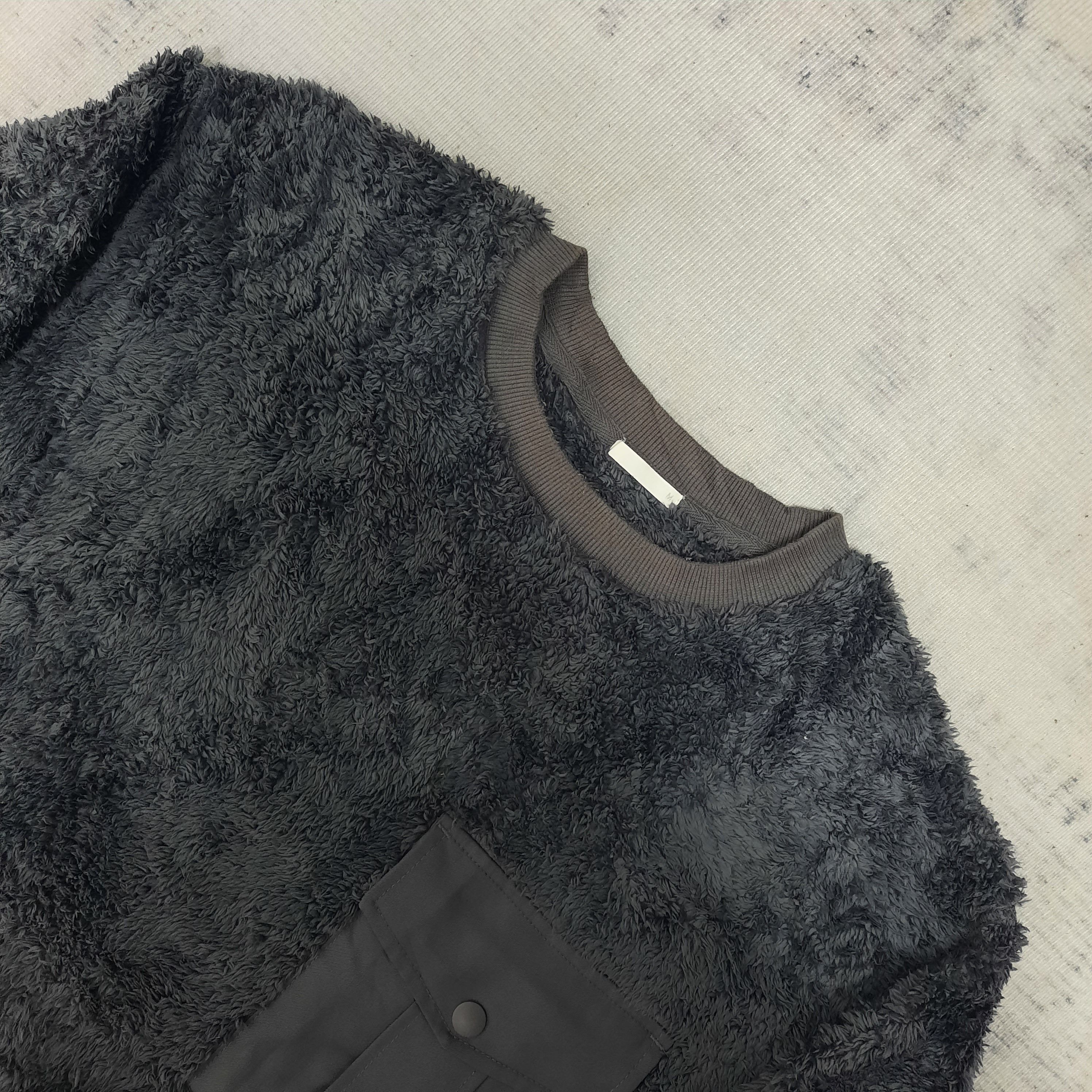 Japanese Brand 🏔️ Gu japan outdoor style fleece sweatshirt Size US M / EU 48-50 / 2 - 2 Thumbnail