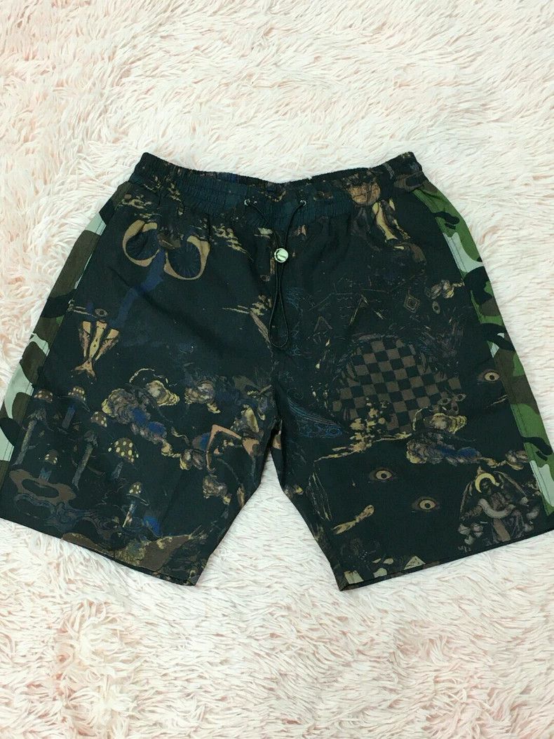 Givenchy Givenchy SizeL Trendy shorts men's summer thin five minutes Size US 32 / EU 48 - 1 Thumbnail
