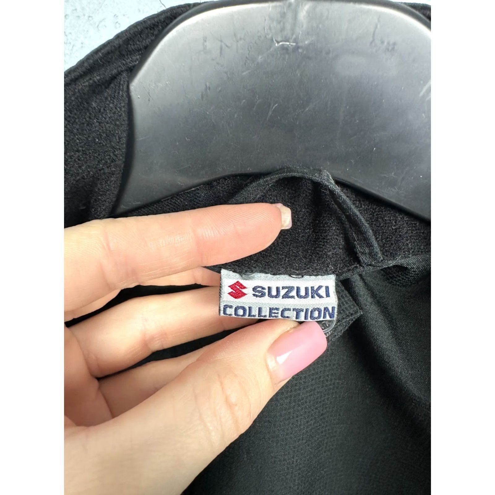Vintage Suzuki Racing Team Mens Jacket Size L Black Windbreaker Racing Jacket Mens L Size US L / EU 52-54 / 3 - 4 Thumbnail