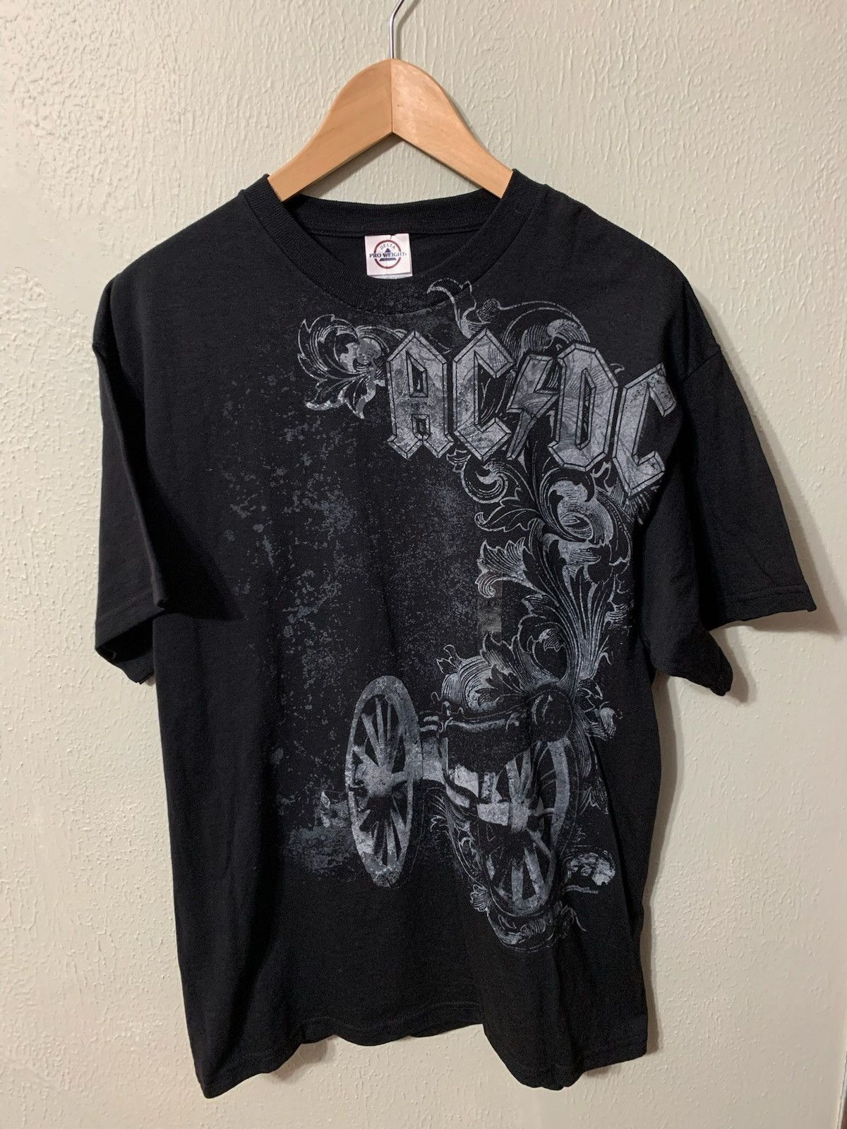 Vintage AC/DC Cannon T-Shirt | Grailed