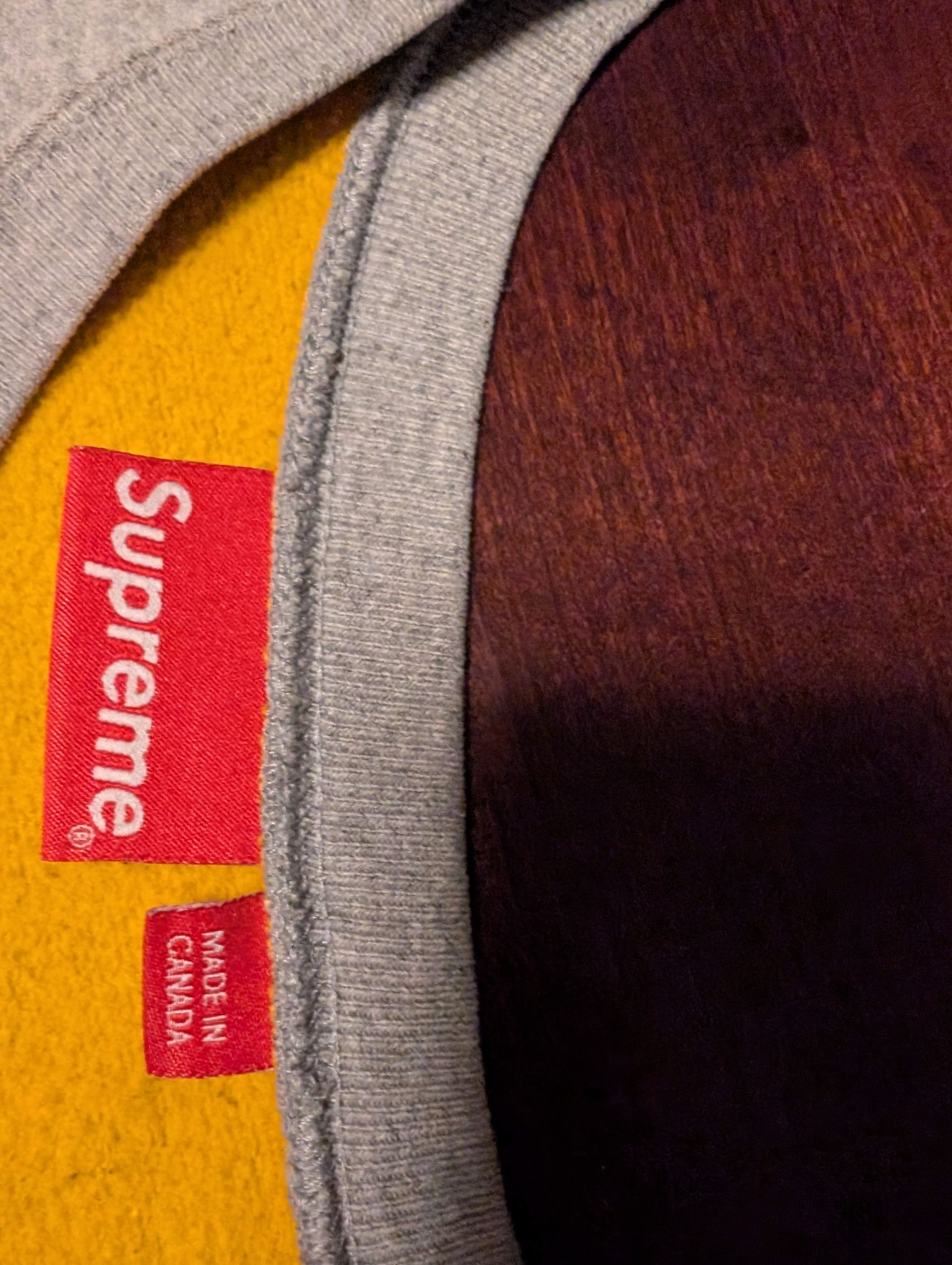 Supreme Supreme Small Box Logo Crewneck Grey – Made in Canada Size US XL / EU 56 / 4 - 3 Thumbnail
