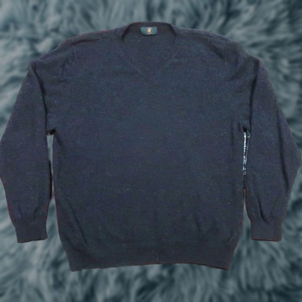 Club Room VINTAGE? No. Club Room Mens XL V-Neck Sweater Charcoal Gray Knit Wool Pullover Long Sleeve Solid Classic Preppy Regular Fit Dry Clean Only Men’s XL Size US XL / EU 56 / 4 - 1 Thumbnail