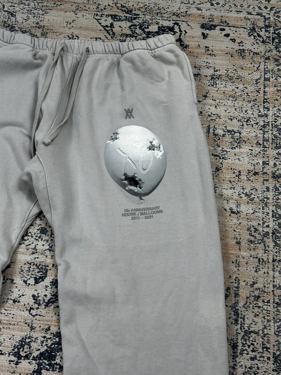 Daniel Arsham The Weeknd x Daniel Arsham House of Balloons 10 Sweatpants Size US 38 / EU 54 - 3 Thumbnail