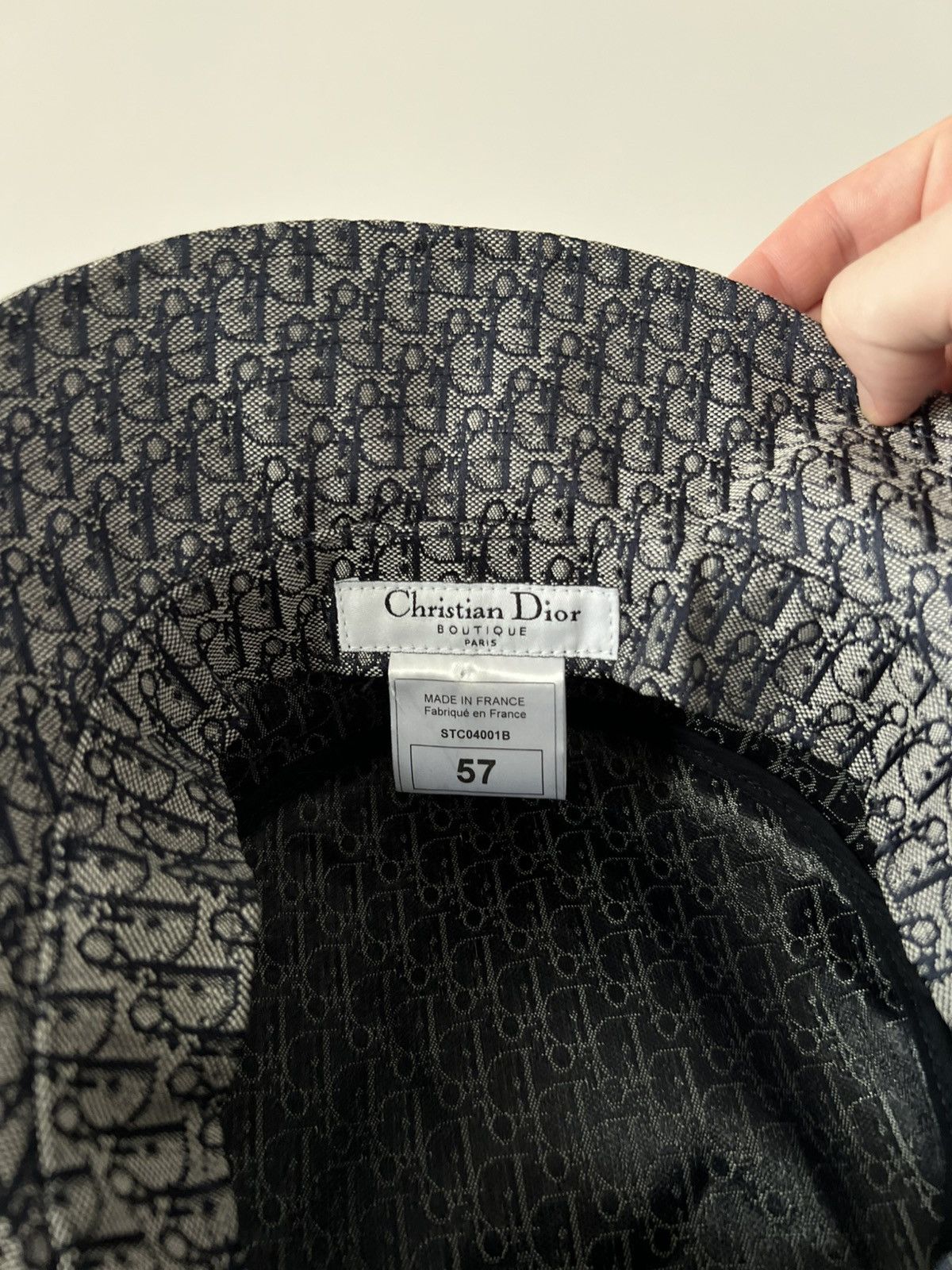 Dior ARCHIVE 90’s MONOGRAM CHRISTIAN DIOR BUCKET HAT SIZE 57 Size ONE SIZE - 6 Thumbnail