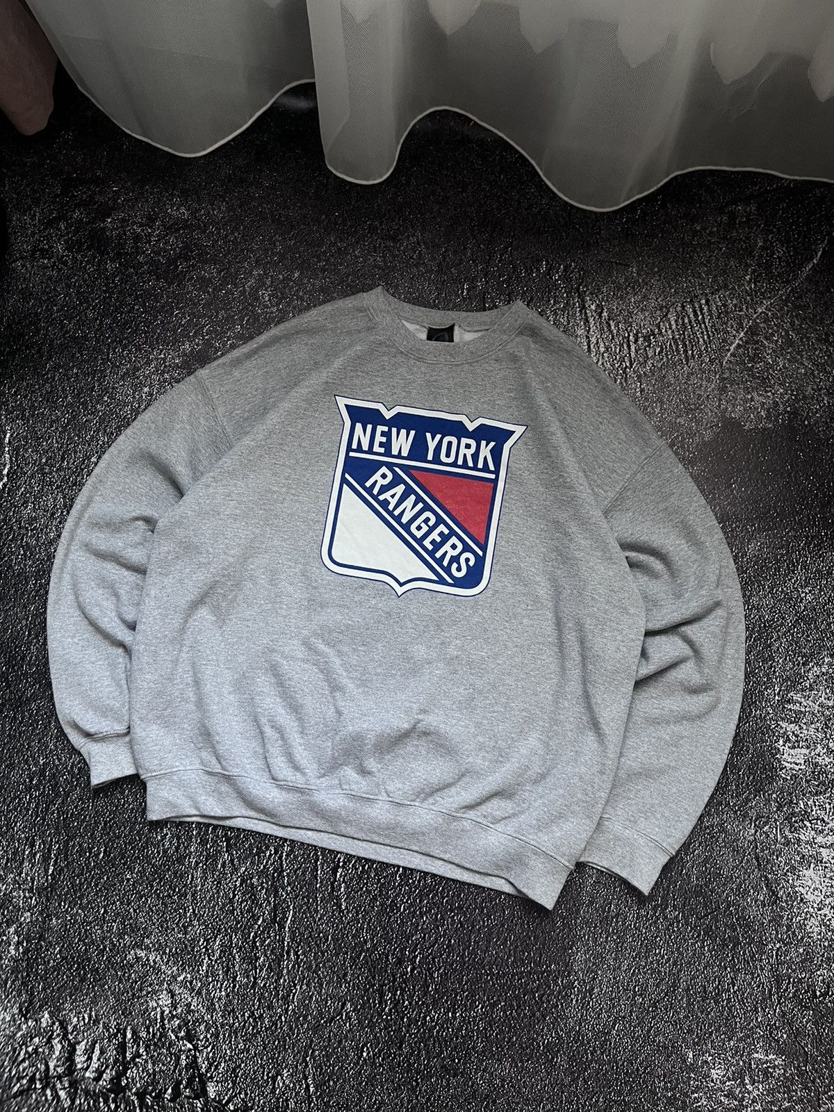 NHL Vintage New York Rangers NHL Hockey Sweatshirt Grey XL Size US XL / EU 56 / 4 - 2 Thumbnail