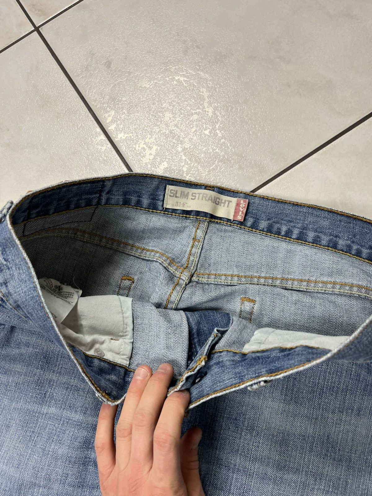 Levi's × Vintage Vintage Levi’s 514 slim straight distressed jeans y2k pants Size US 34 / EU 50 - 12 Thumbnail