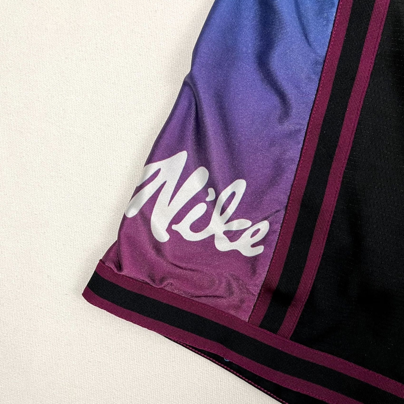 Nike Nike Dri-FIT DNA Basketball Shorts Mens XL 7" Black Pink Active Training Gym Size US 36 / EU 52 - 2 Thumbnail