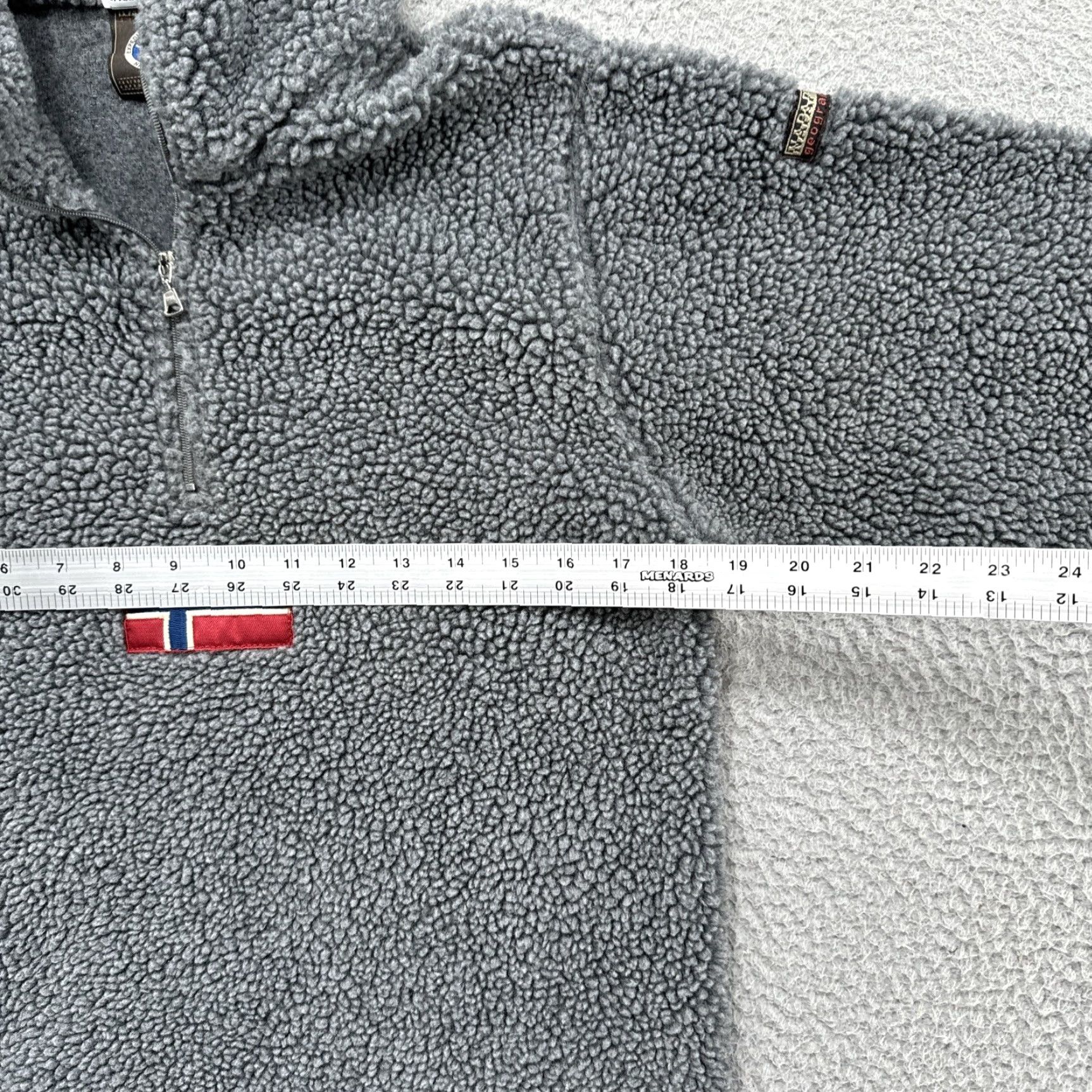 Napapijri VINTAGE Napapijri Geographic Fleece Sherpa 1/4 Zip Pullover Jacket Mens XS Gray Embroidered Logo 90s Style Jacket Mens XS Size US XS / EU 42 / 0 - 5 Thumbnail
