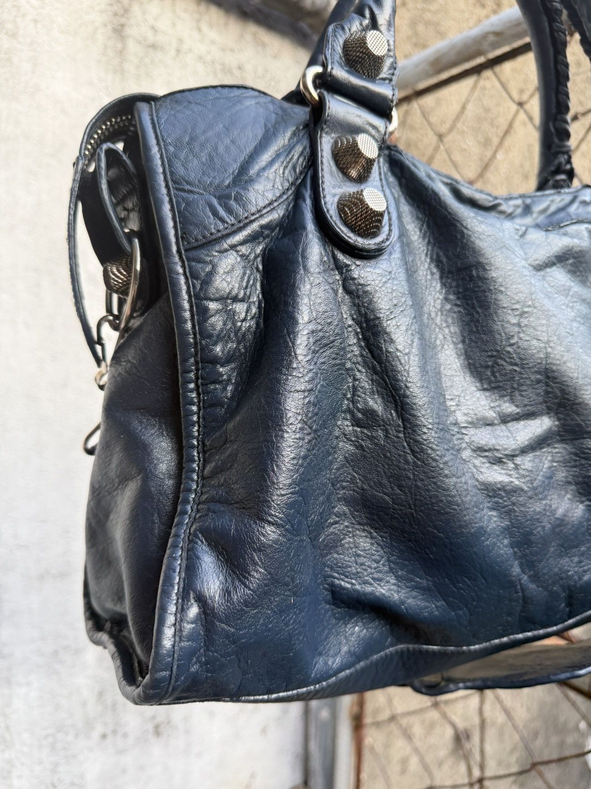 Balenciaga Balenciaga - 2000’s - Classic Le City Giant 21 Navy Blue Size ONE SIZE - 8 Thumbnail