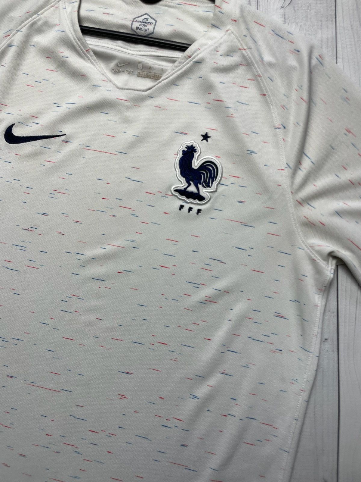 Nike × Vintage Vintage Nike France soccer jersey size L logo Size US L / EU 52-54 / 3 - 4 Thumbnail