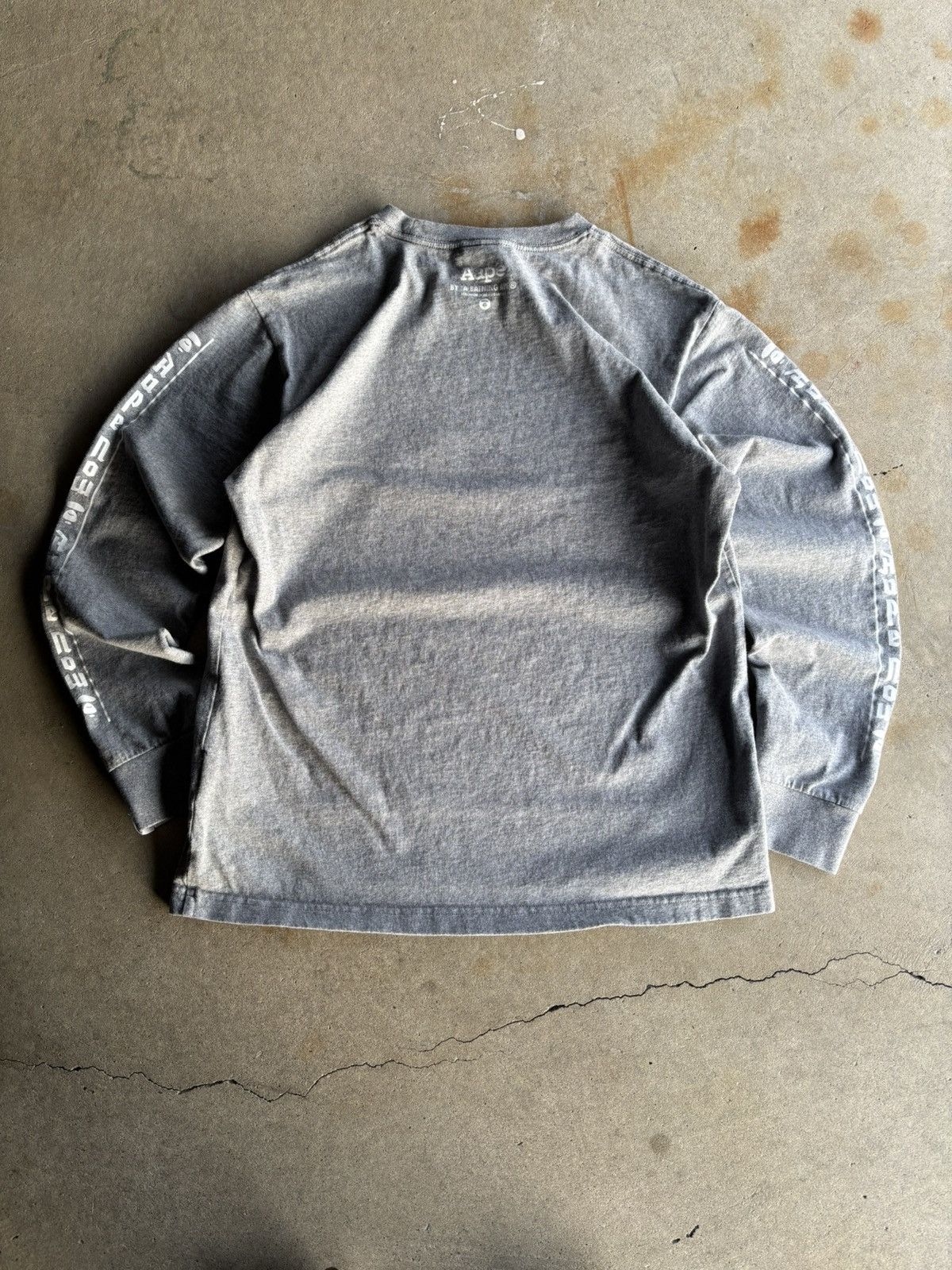 Aape Crazy Bape Grey Boxy Aape Row Grunge Y2K Style Longsleeve Size US L / EU 52-54 / 3 - 2 Thumbnail