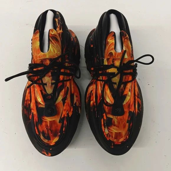 Balmain Balmain Men's Unicorn Flame Printed Low Sneakers- EU44/US11 Size US 11 / EU 44 - 3 Thumbnail