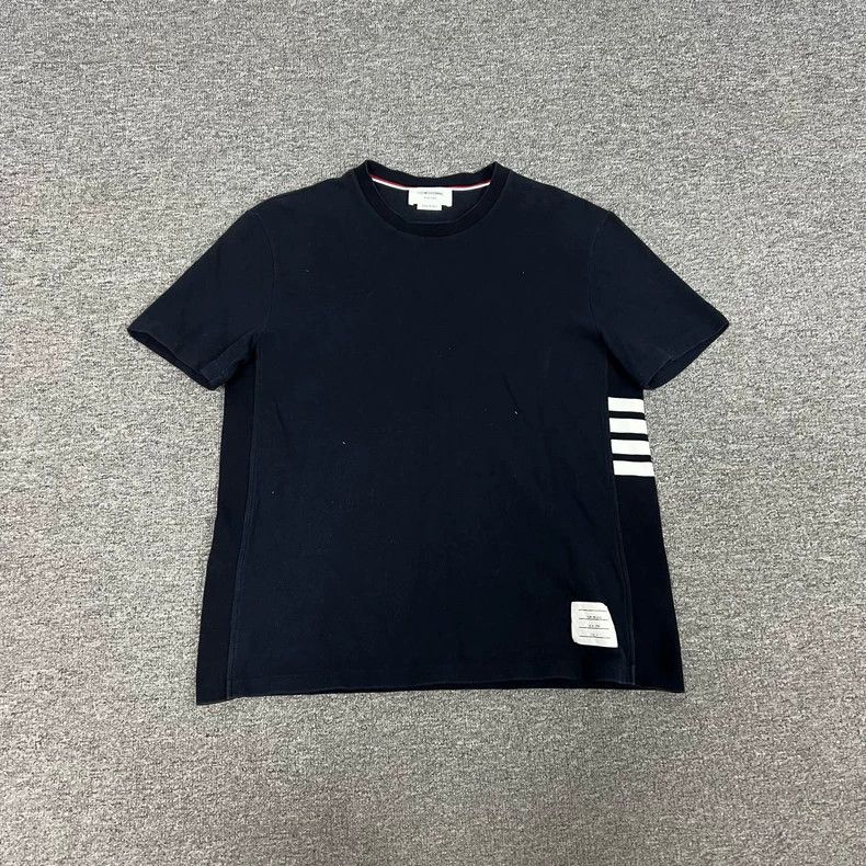 Thom Browne Thom BrowneFour-striped short-sleeved T-shirt 2503-Nextarro Size US XL / EU 56 / 4 - 1 Thumbnail