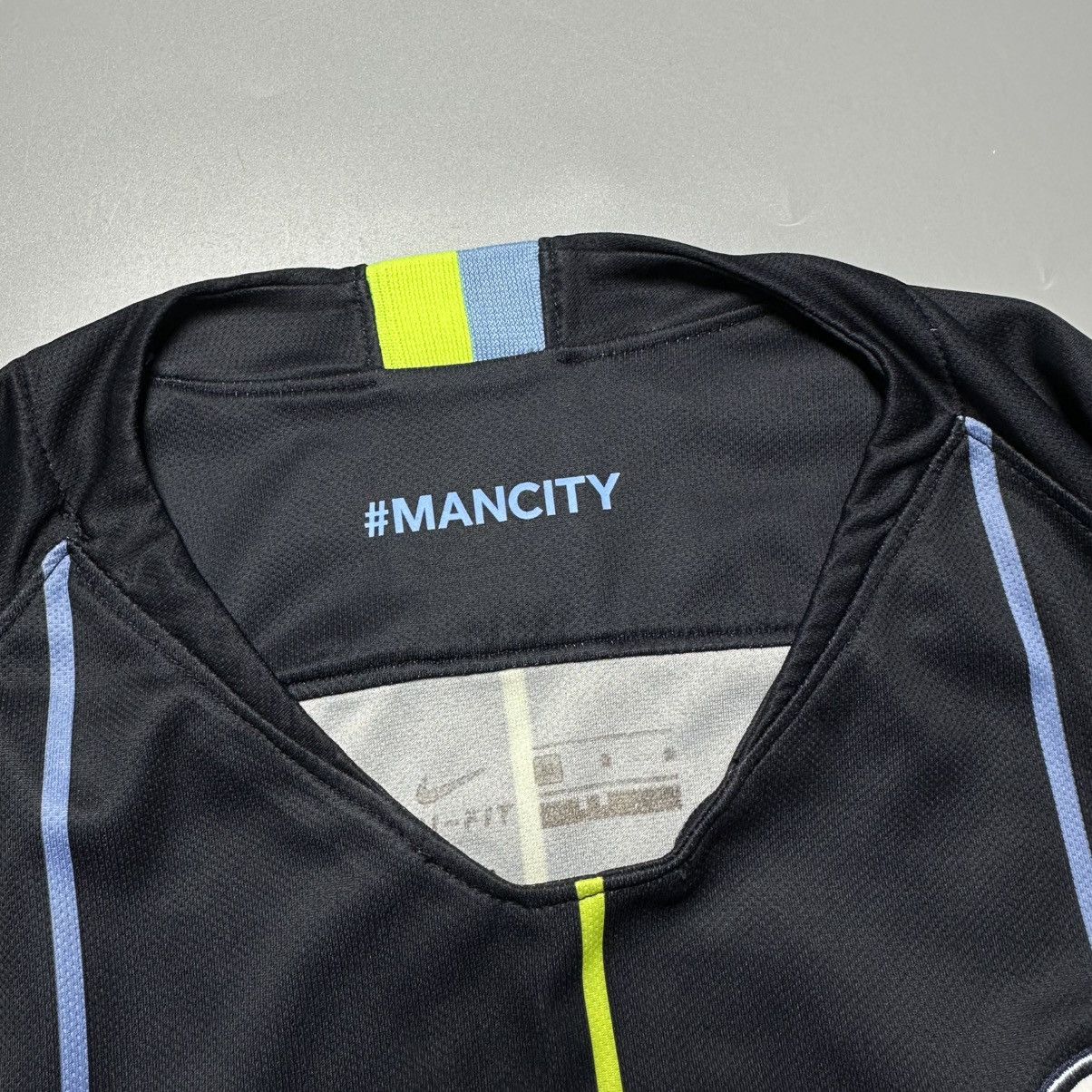 Nike MAN CITY NIKE 2018/2019 FOOTBALL AWAY JERSEY #10 AGUERO Size US M / EU 48-50 / 2 - 5 Thumbnail
