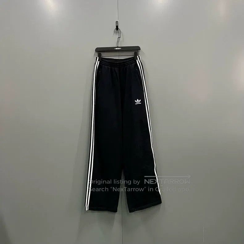 Balenciaga Balenciaga size S Side Striped Logo Sport Pants Size US 27 - 1 Thumbnail