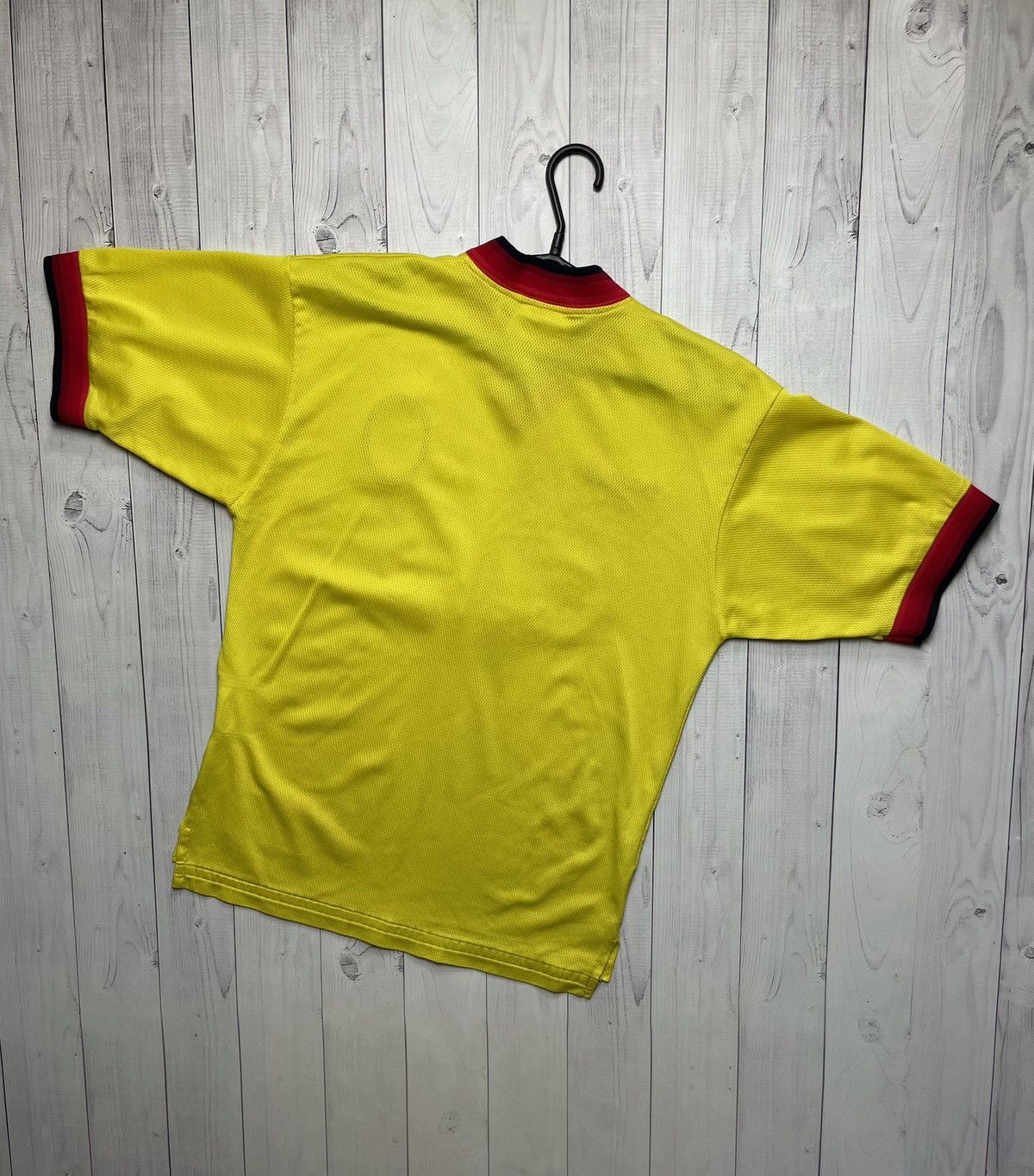 Reebok × Vintage Vintage Liverpool Reebok yellow soccer jersey size S logo Size US S / EU 44-46 / 1 - 6 Thumbnail