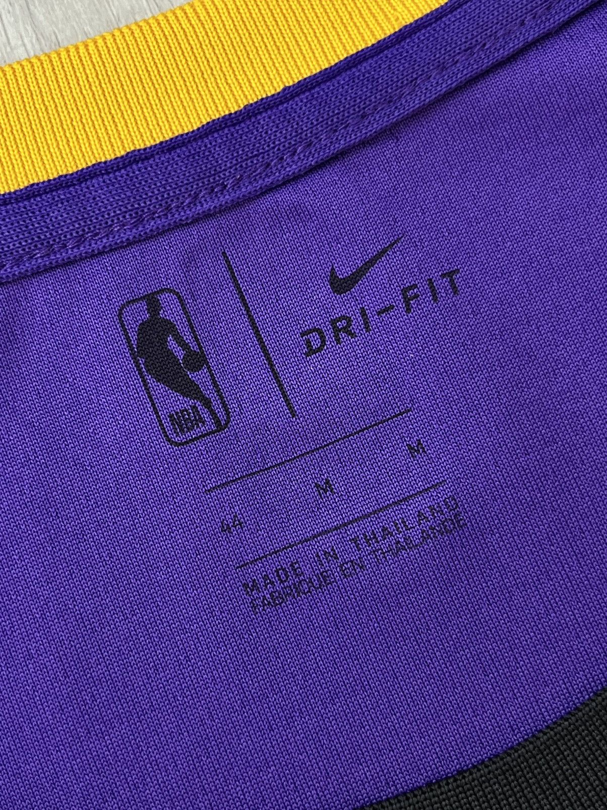 NBA Lakers LeBron James #23 NBA City Edition Basketball Jersey Size US M / EU 48-50 / 2 - 7 Thumbnail