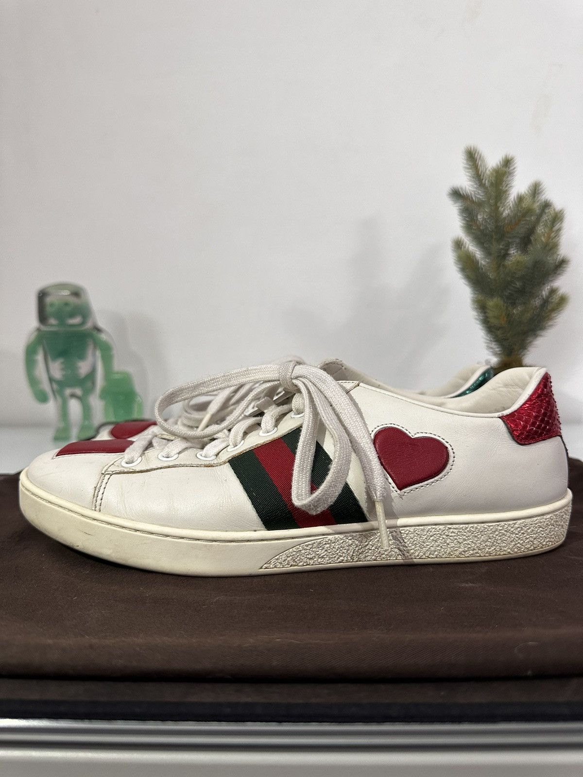 Gucci Heart Sneakers Size US 9 / IT 39 - 8 Thumbnail