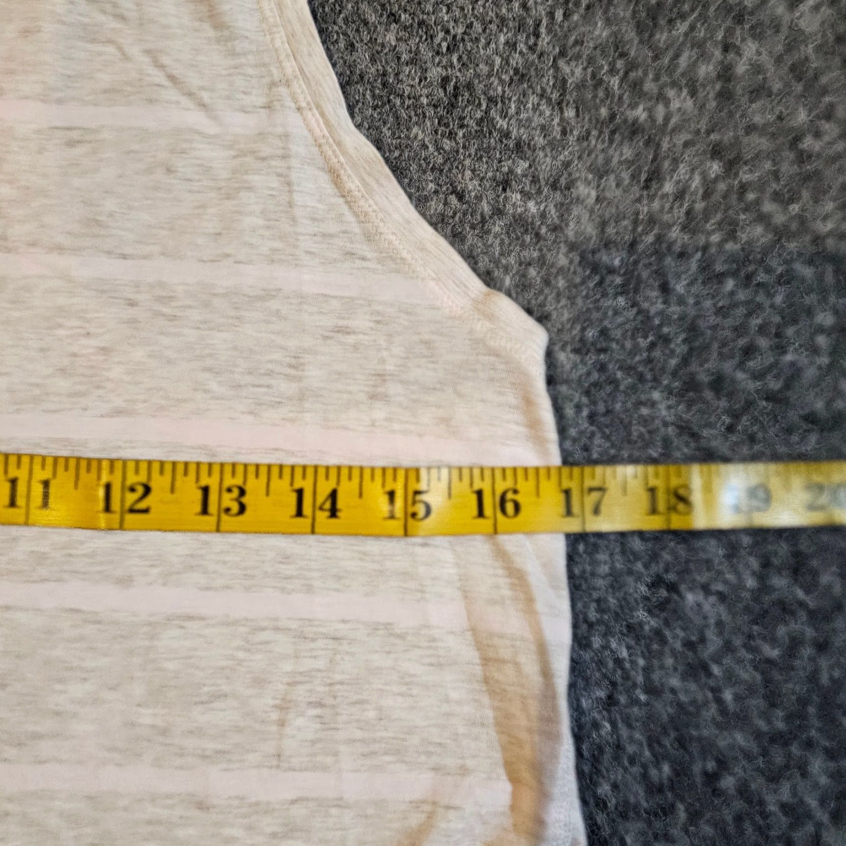 Lululemon Lululemon Tank Top Womens Medium Gray Pink Stripe Racerback Casual Size M / US 6-8 / IT 42-44 - 4 Thumbnail