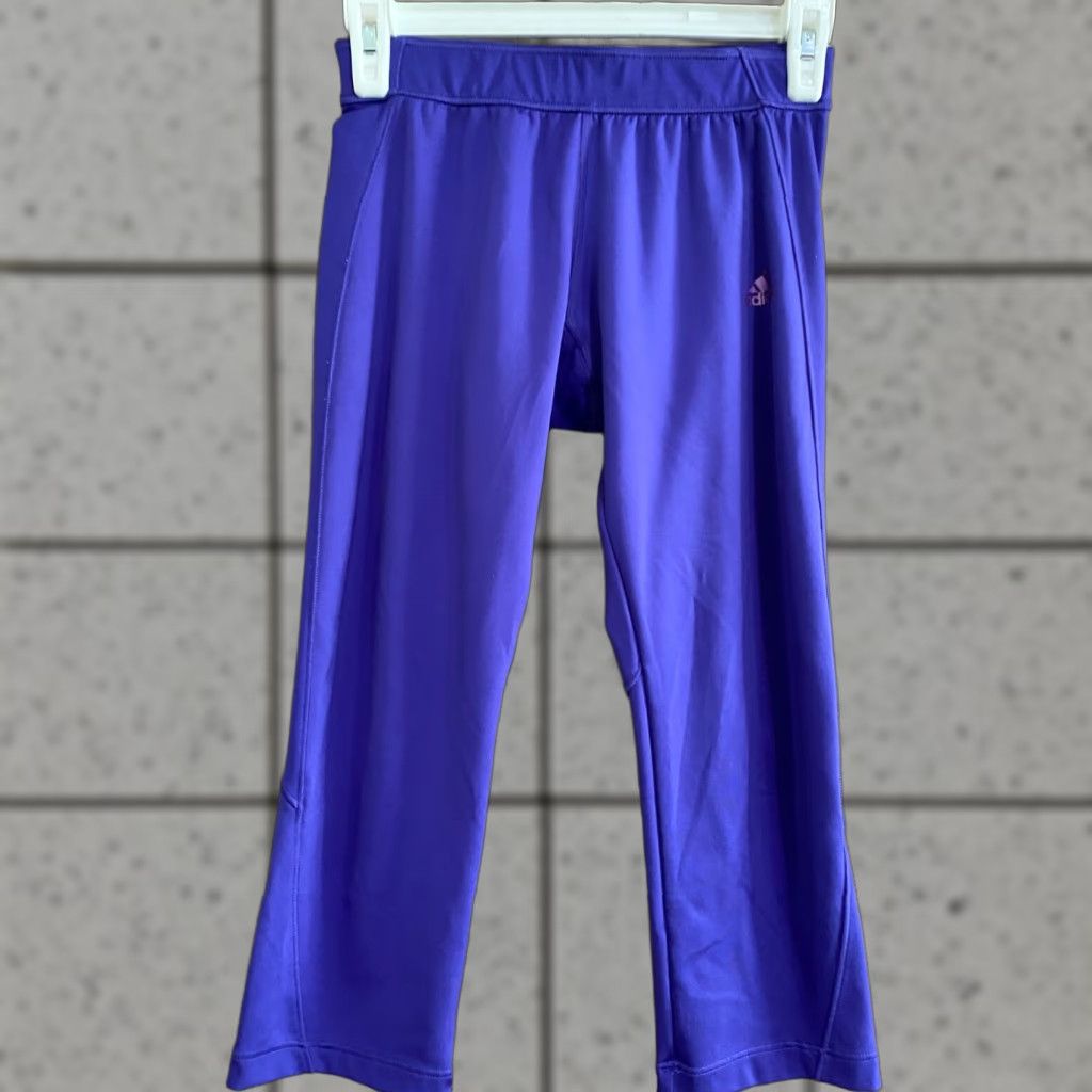 Adidas adidas Capris Women Athletic Workout Pants Purple Size Medium Capris Women Activewear Pants Regular Size M Size 32" / US 10 / IT 46 - 1 Thumbnail