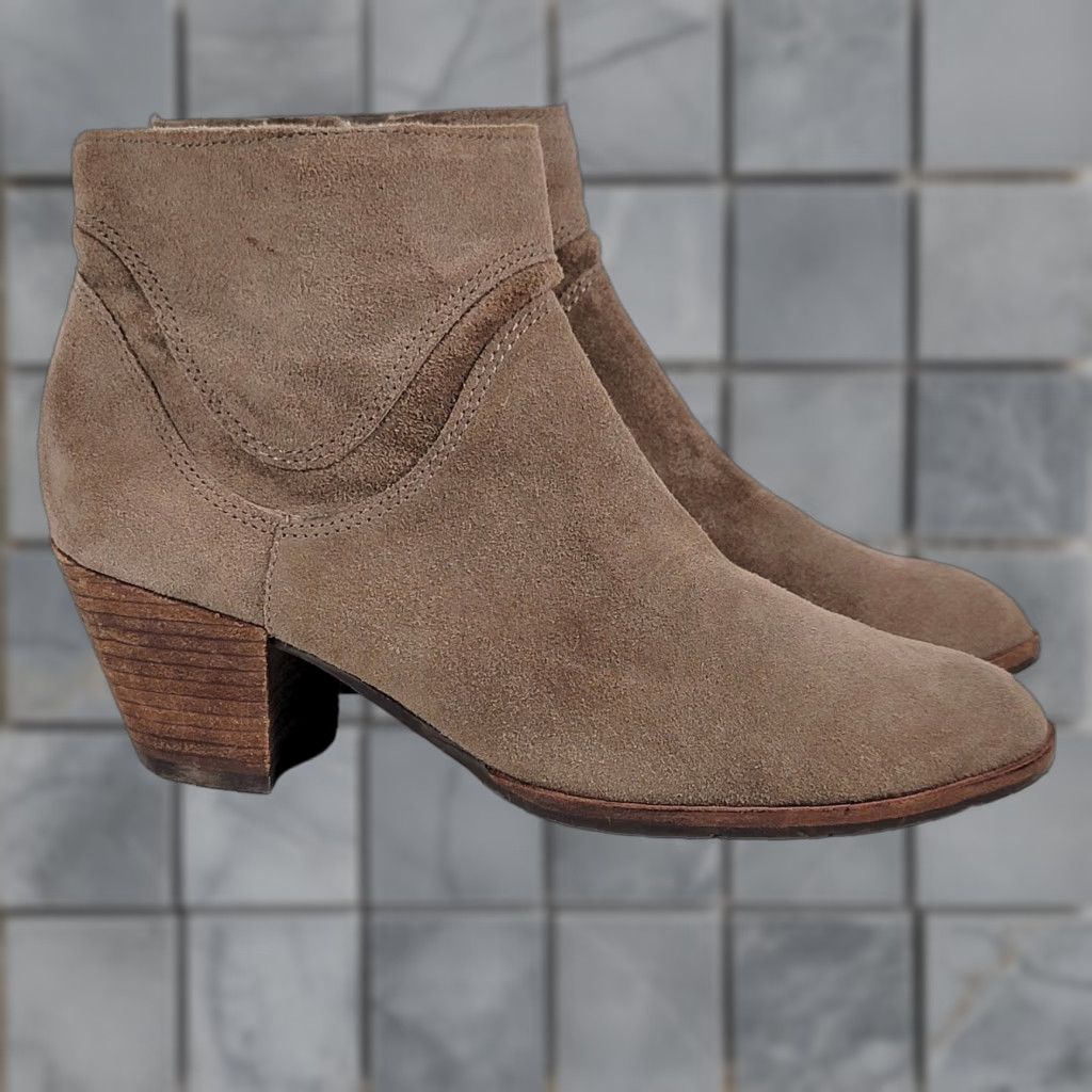 Dolce Vita DV by Dolce Vita Booties Women's 7.5 Taupe Brown Suede Zip Ankle Boots Bootie Women's 7.5 Taupe Brown Suede Zip Ankle Boots Size US 8 / IT 38 - 1 Thumbnail