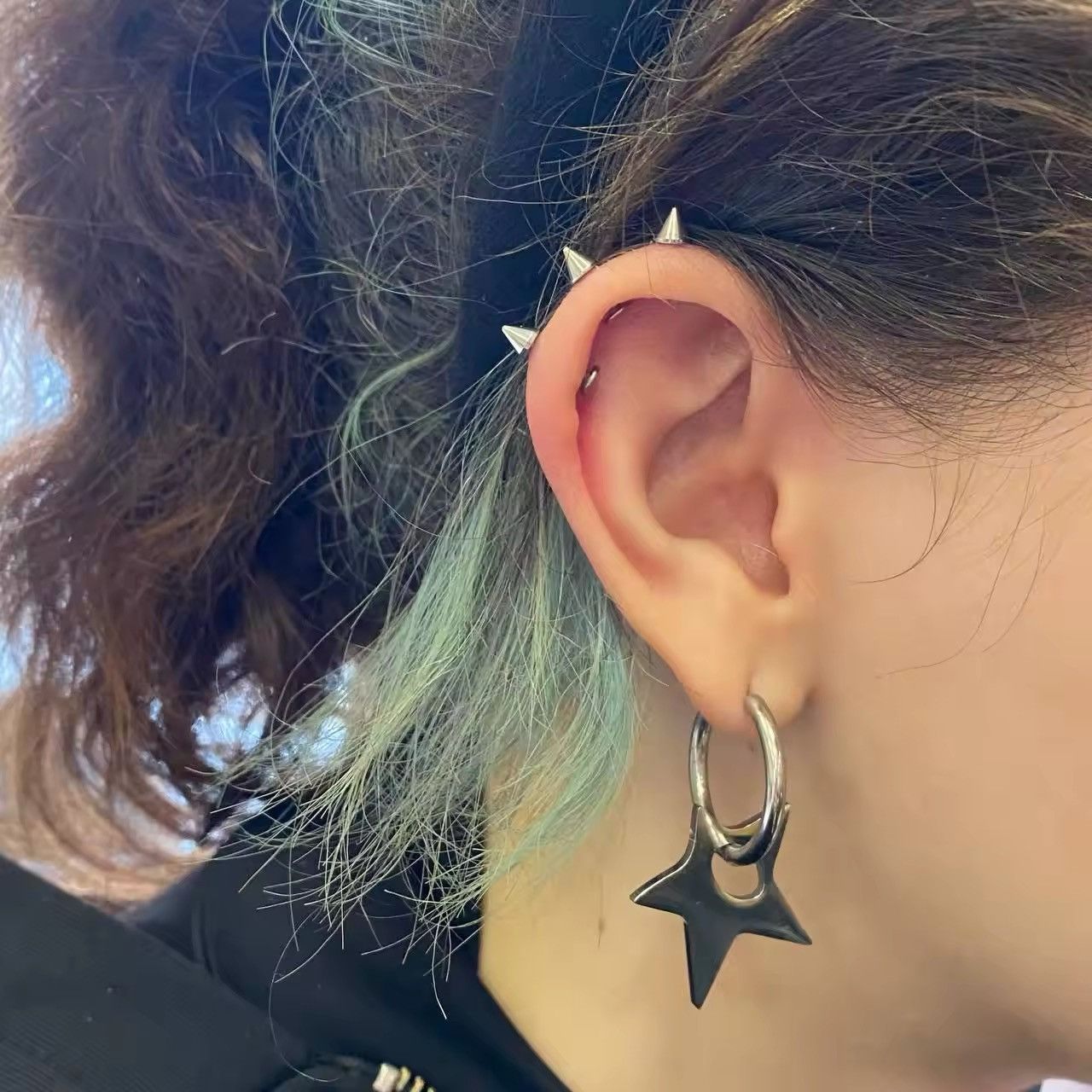 Jewelry Large Irregular Star Hoop Earring Size ONE SIZE - 3 Thumbnail