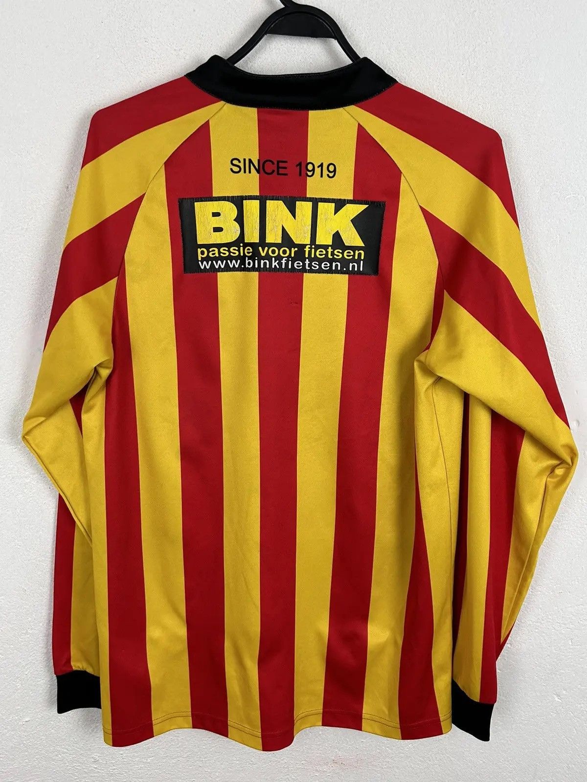 Other Vintage Sporting Martinus Netherlands Netherlands Jersey Size US L / EU 52-54 / 3 - 7 Thumbnail