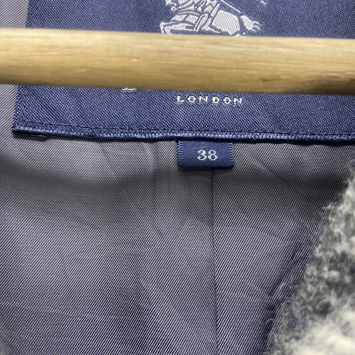 Burberry Burberry London Nova Check Shaw Collar Wool Overcoat Size XS / US 0-2 / IT 36-38 - 18 Thumbnail