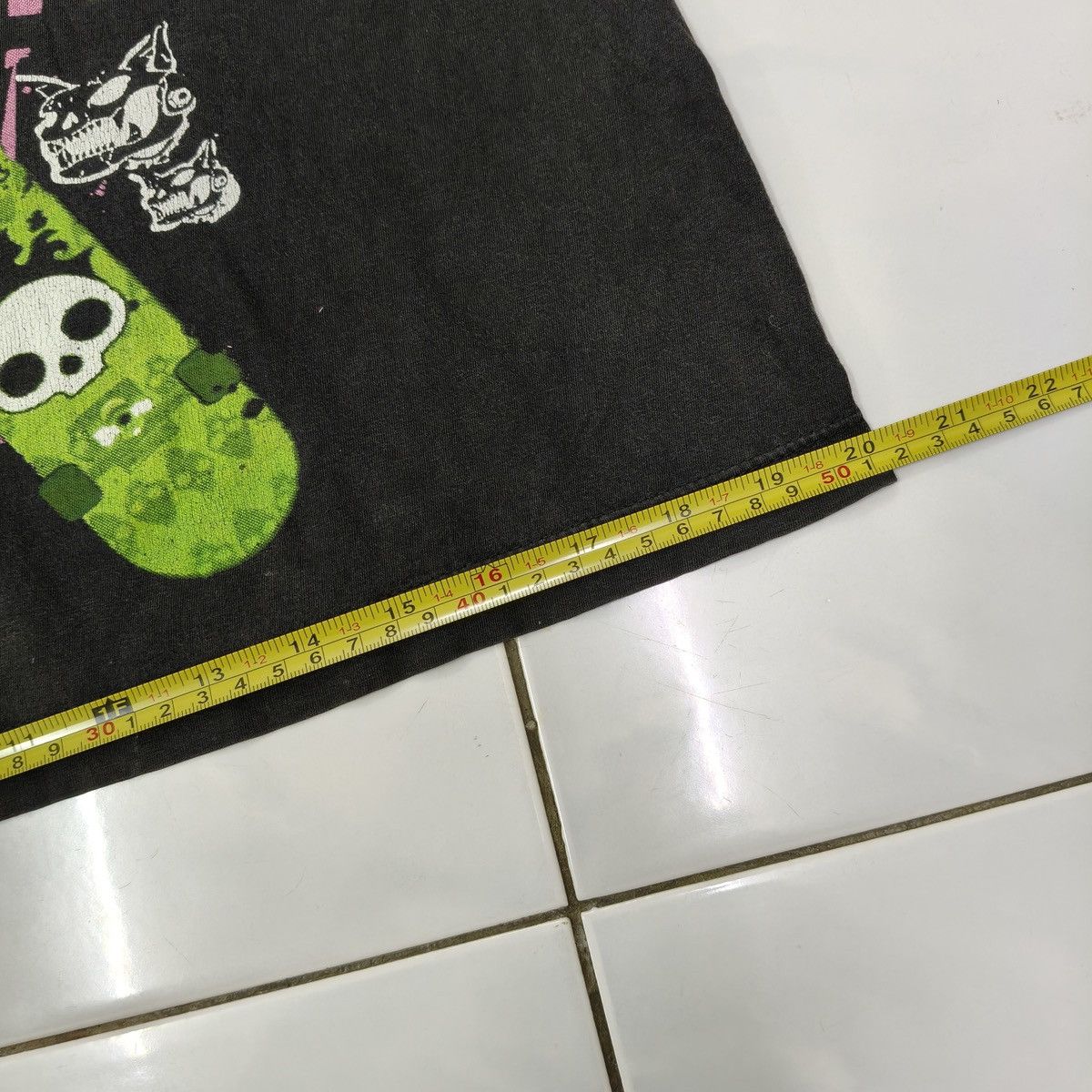 Vintage Vintage Y2K Punk Skater Baby Graphic Tee Size US M / EU 48-50 / 2 - 15 Thumbnail