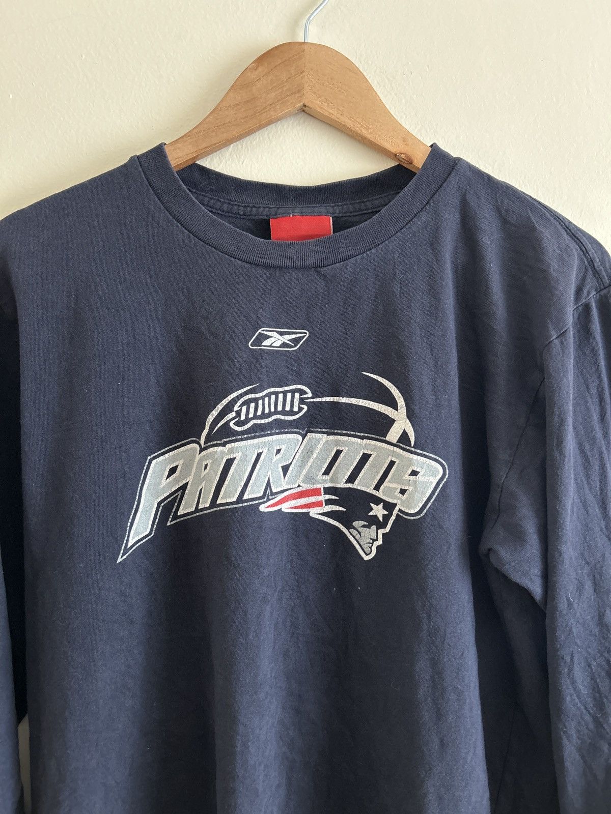 Reebok × Vintage Vintage Reebok New England patriots long sleeve Size US M / EU 48-50 / 2 - 3 Thumbnail