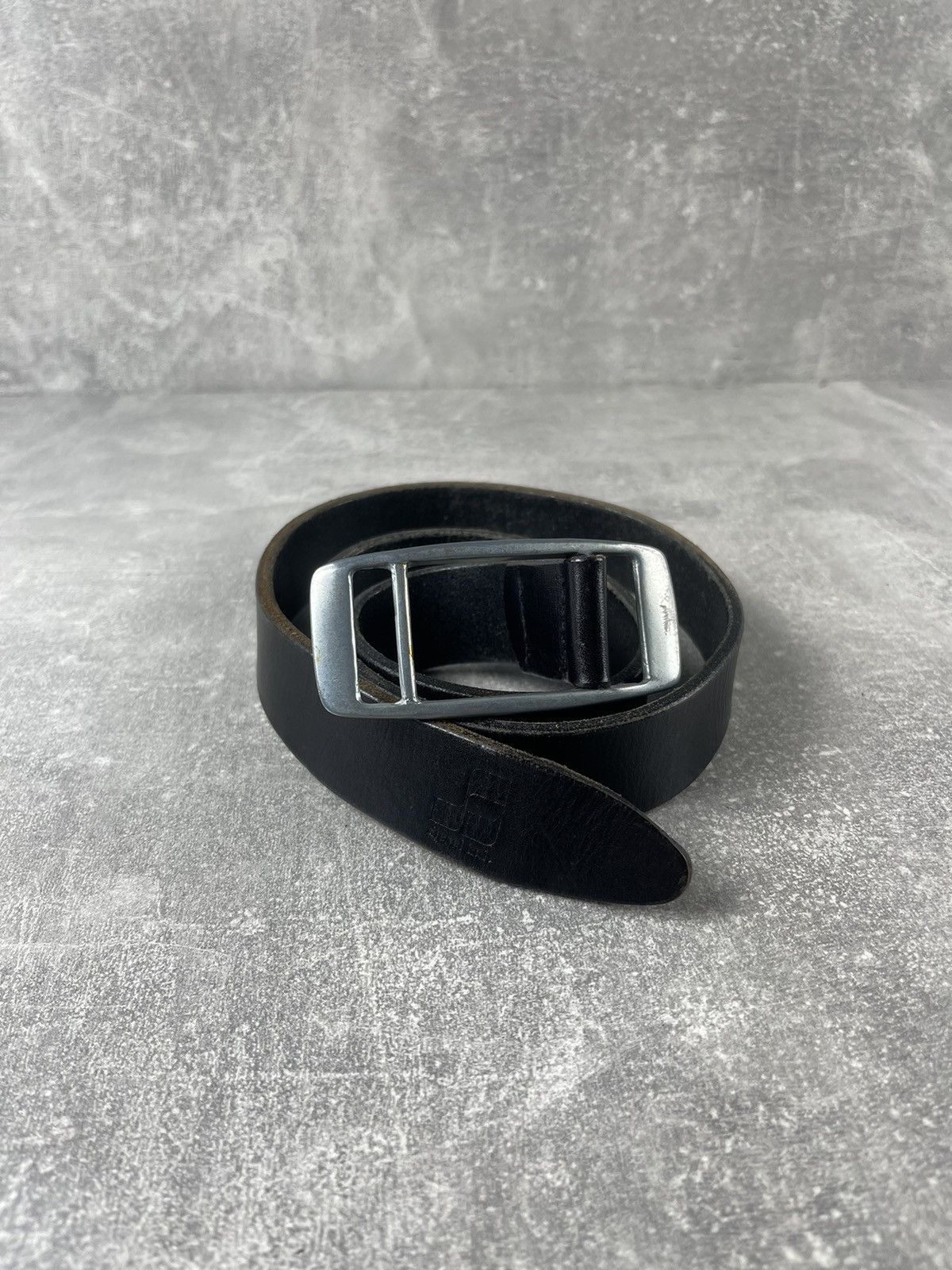 Diesel Diesel Vintage Leather Belt Black Minimalist Buckle 2000s Size ONE SIZE - 1 Thumbnail