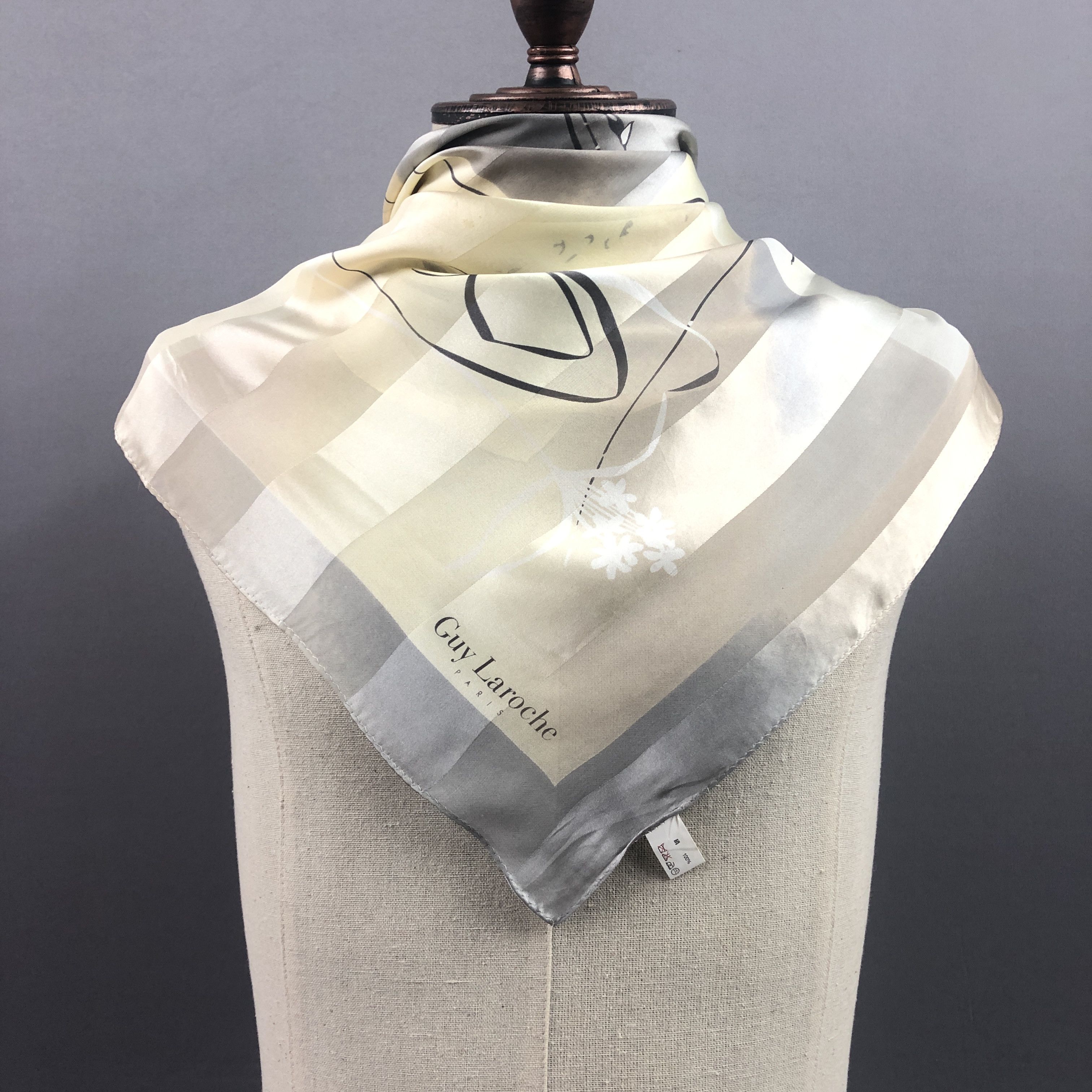 Guy Laroche × Vintage Vintage Guy Laroche SILK Scarf Twill Stole Wraps Scarves Size ONE SIZE - 2 Thumbnail
